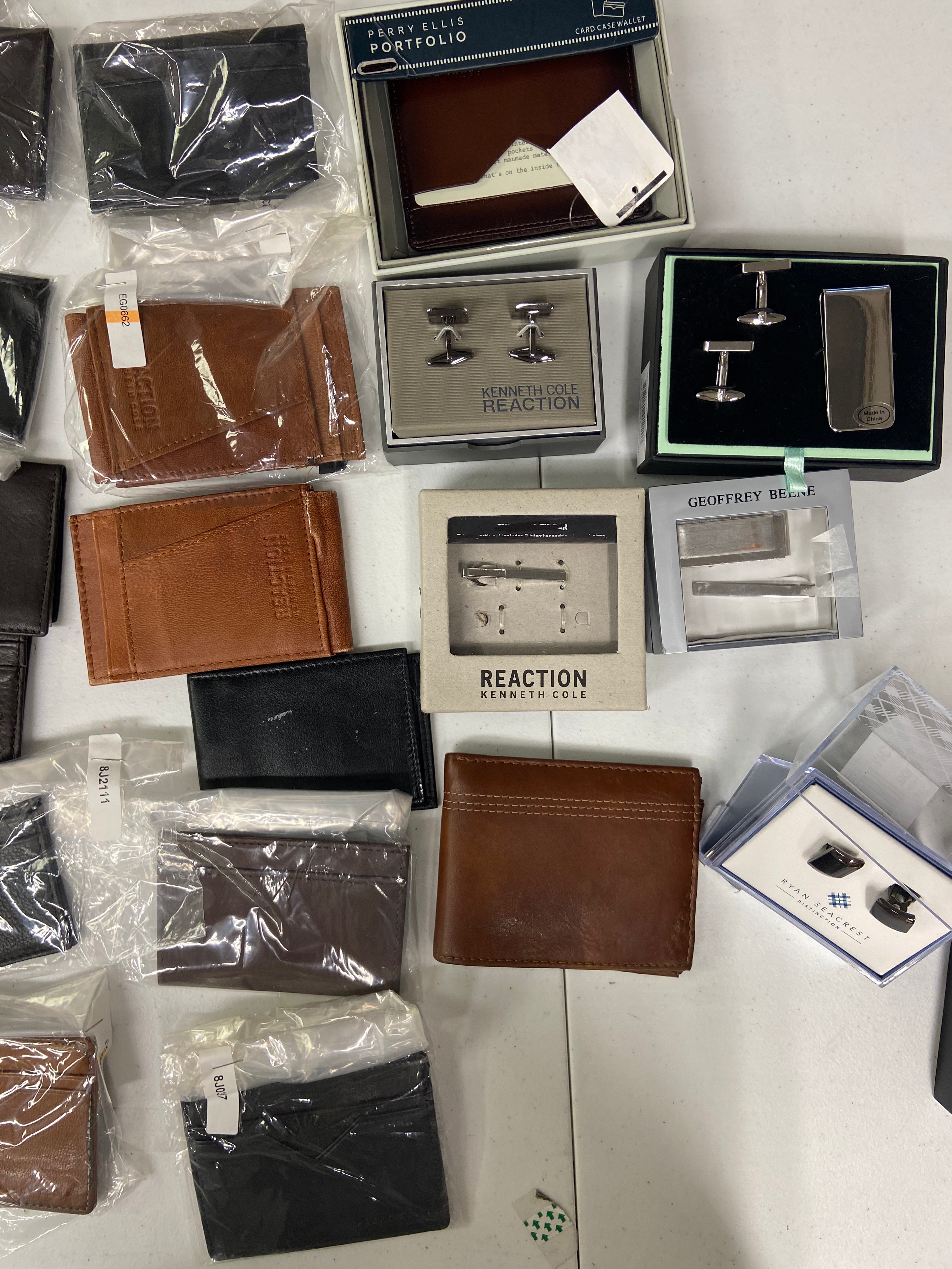 Men's Accessories (Wallets, Card Cases, Cuff Links, Tie Bar) Wholesale Lot, GUESS, GEOFFREY BEENE, RYAN SEACREST, PERRY ELLIS and more, 30 items, CUSTOMER RETURNS