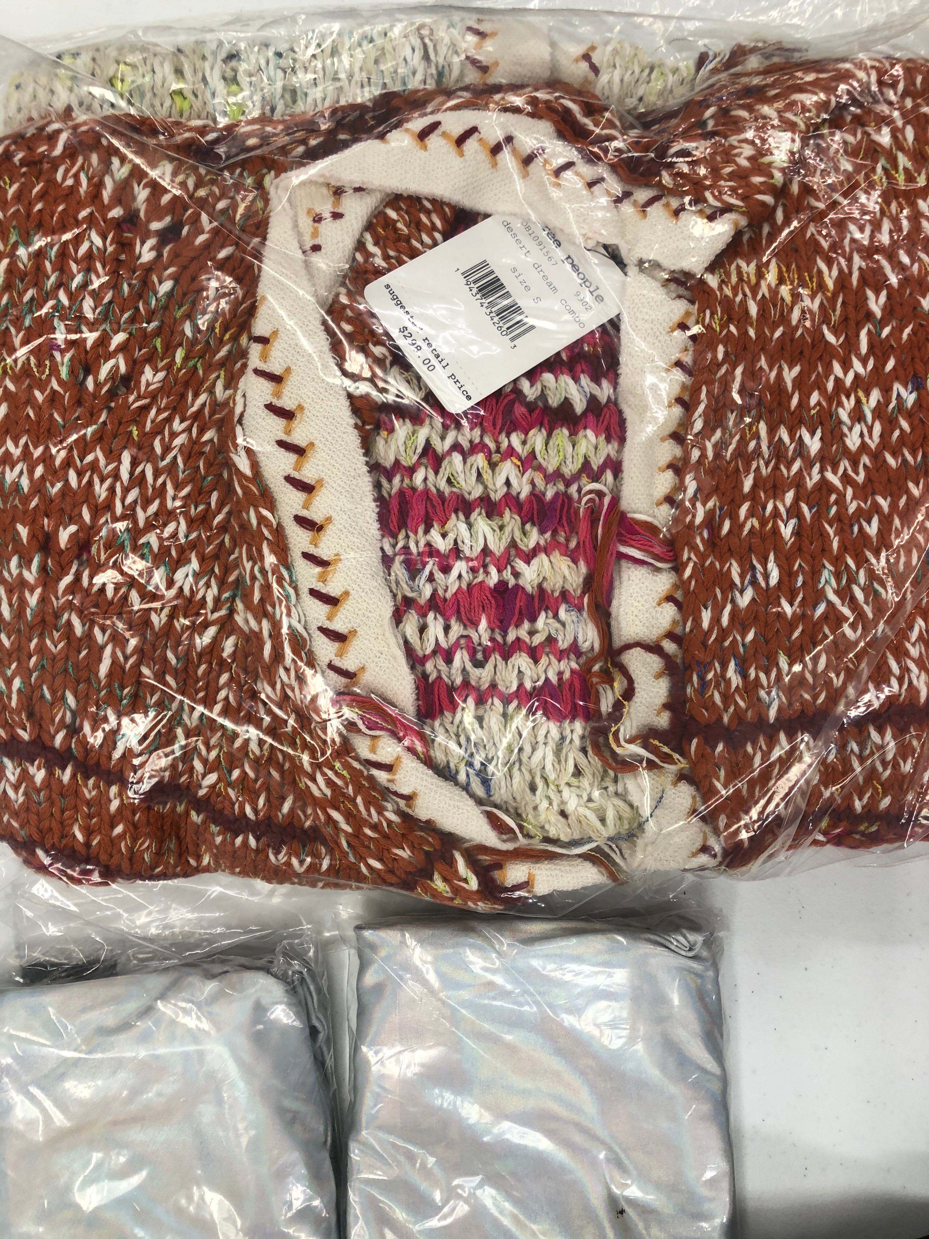 Women's Clothing Sweaters, Cardigans and other Wholesale Lot, CALVIN KLEIN, FREE PEOPLE, AMERICAN APPAREL, 26 items, New, MSRP $1,905