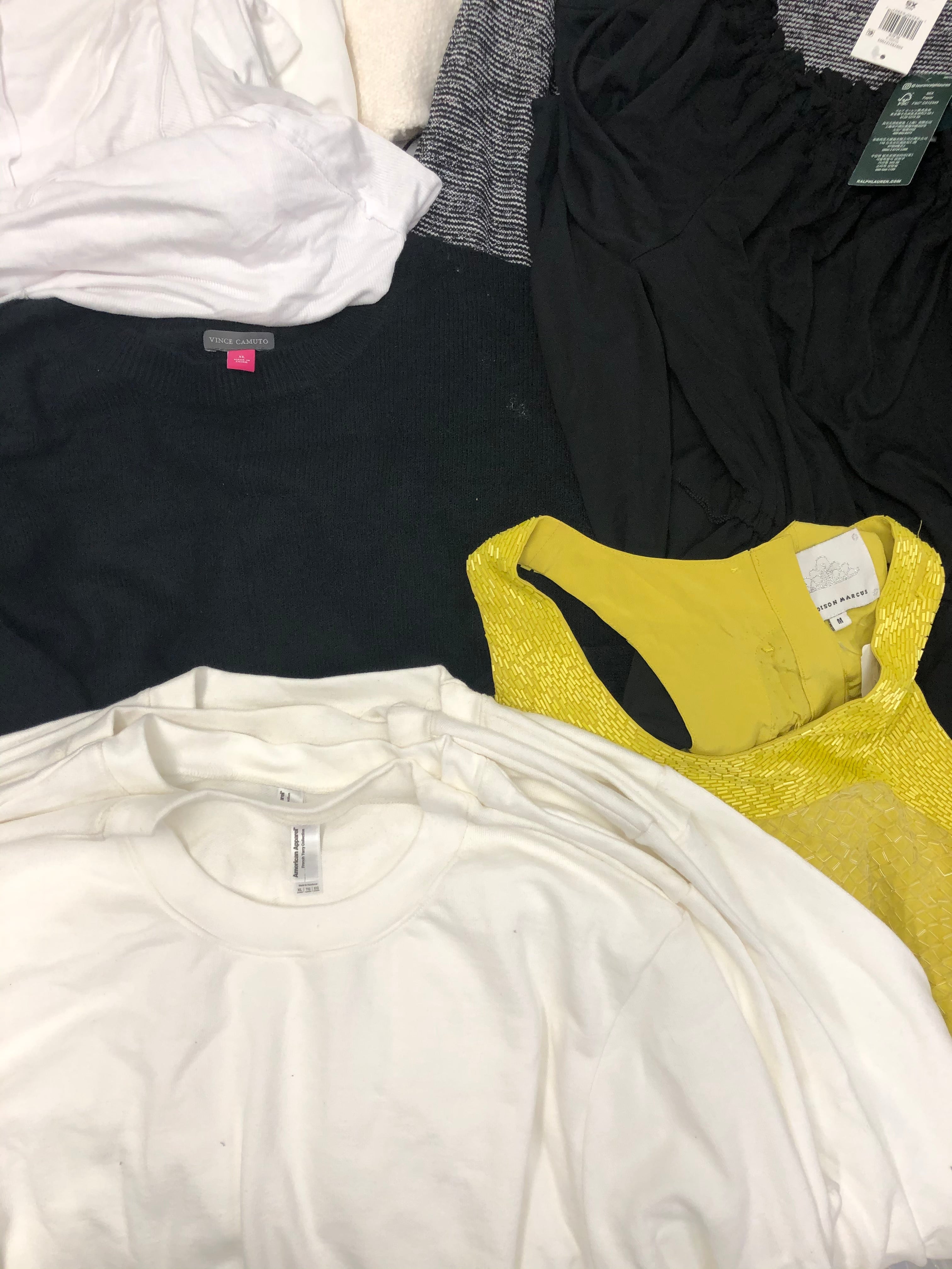 Women's Clothing Assorted Wholesale Lot, LAUREN RALPH LAUREN, VINCE CAMUTO, AMERICAN APPREL, TOMMY HILFIGER, FREE PEOPLE and more, 20 Items, CUSTOMER RETURNS, MSRP $1,483.75