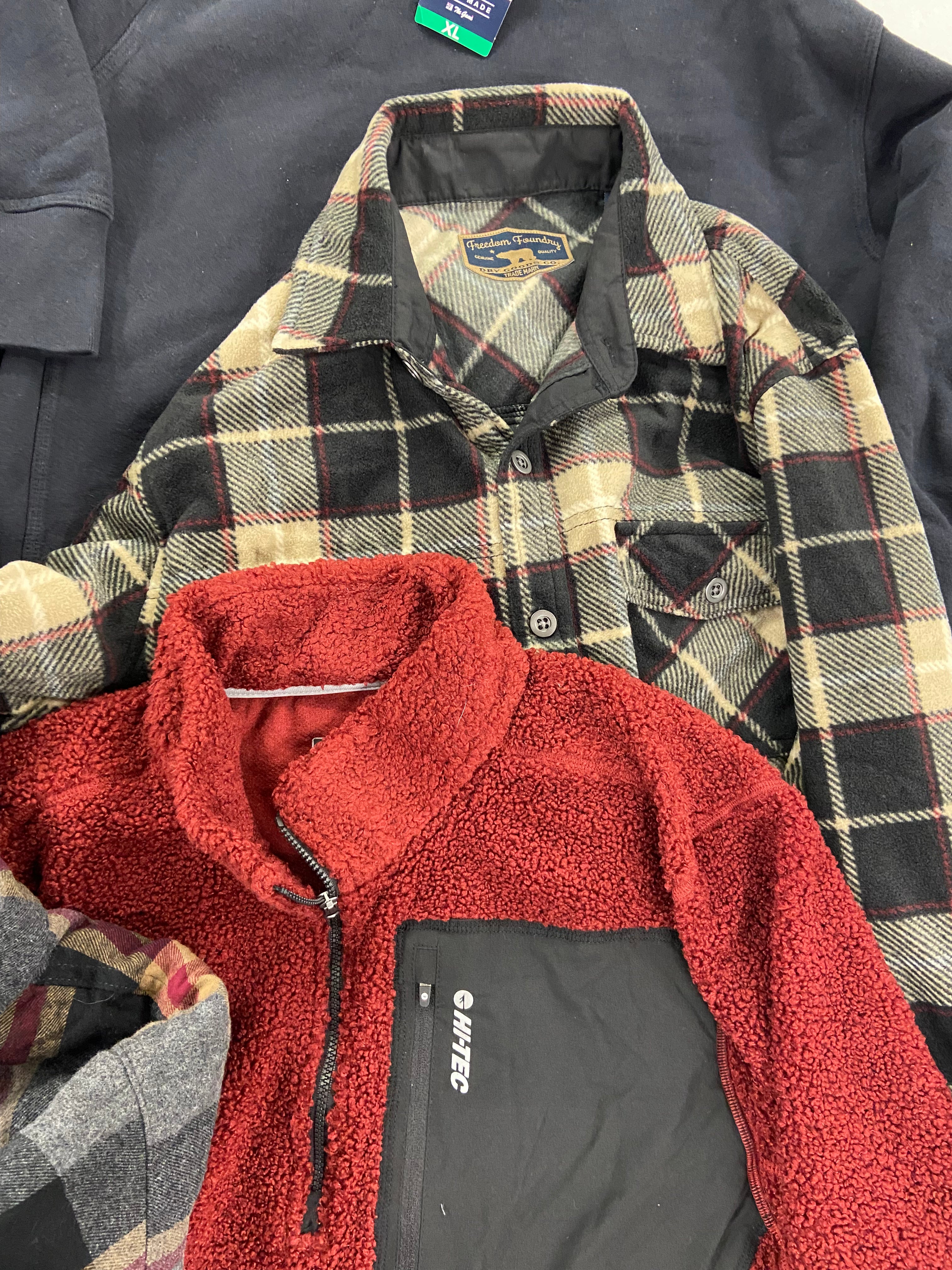Men's Clothing Sweaters & Others Wholesale Lot, RUGGED ELEMENTS, HI-TEC, REAL TREE, FREEDOM, THE GAME, and more, 7 items, Shelf Pulls, MSRP $510
