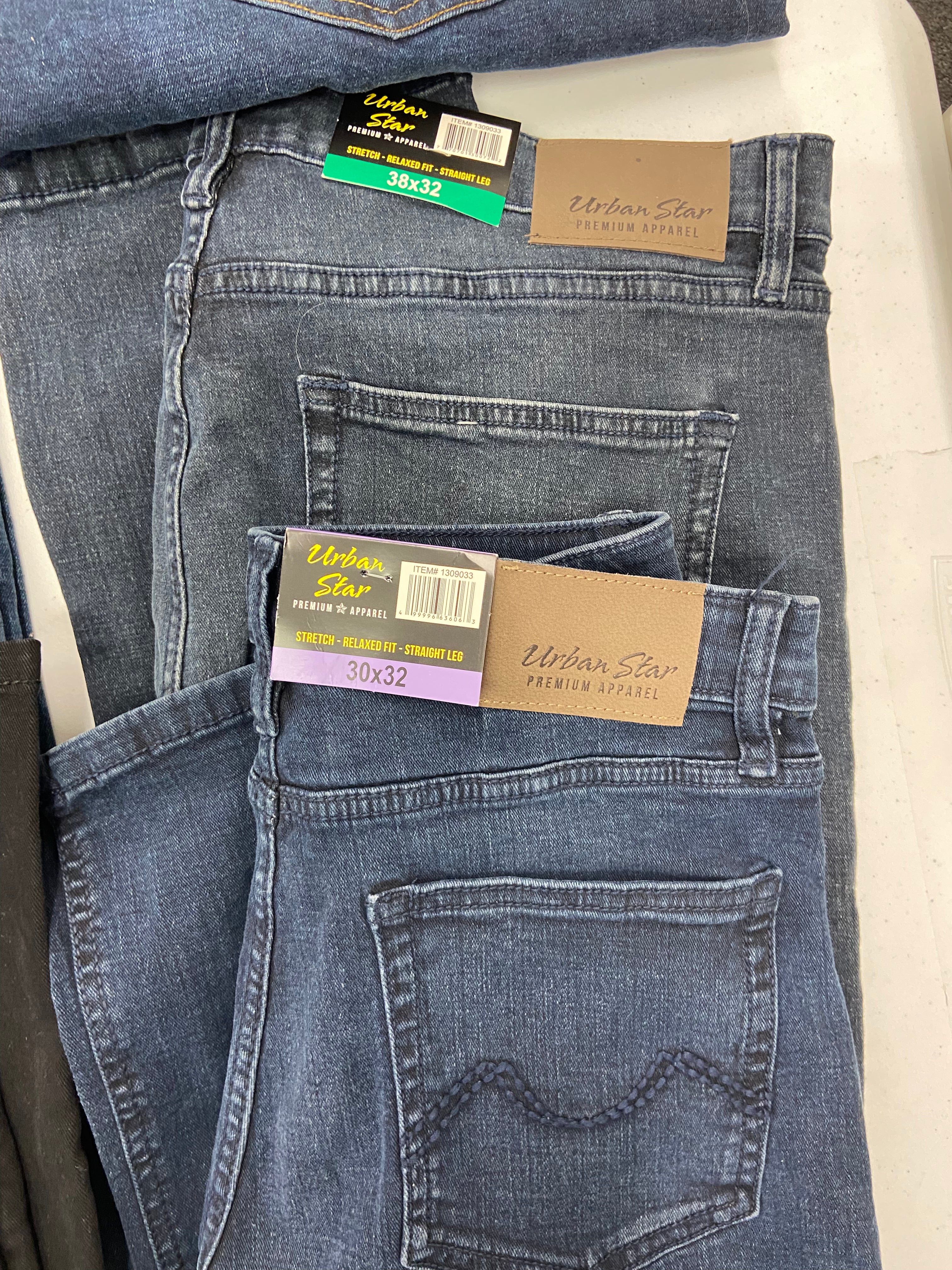 Men's Clothing Jeans Only Wholesale Lot, LEVI'S, CHAPS, URBAN STAR, 8 items, Shelf Pulls, MSRP $458