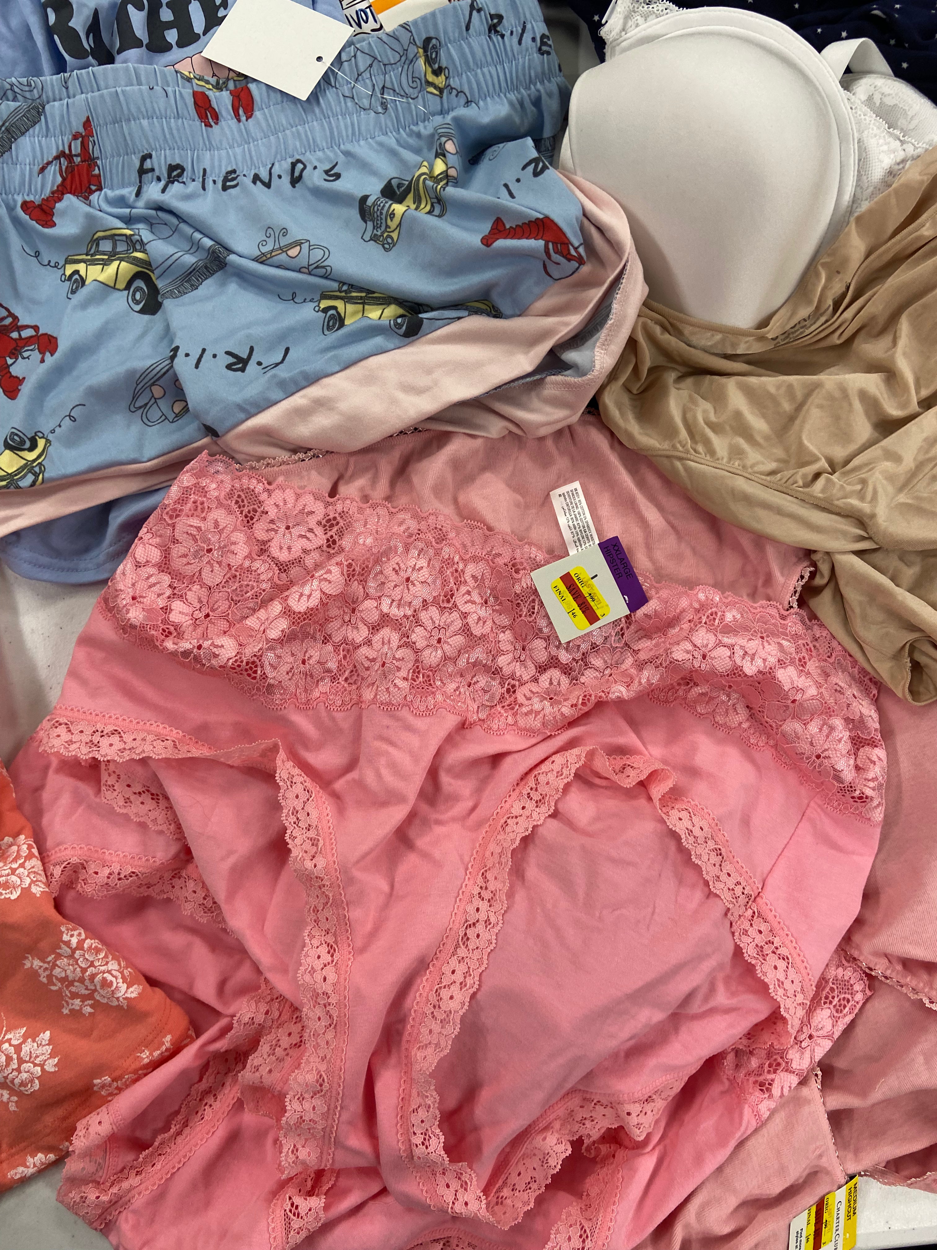 Women's Sleepwear & Others, Wholesale Lot, SPANX, MAIDENFORM, JOCKEY, JENNI, FRIENDS, CHARTER CLUB and more, 14 items, Shelf Pulls, MSRP $433