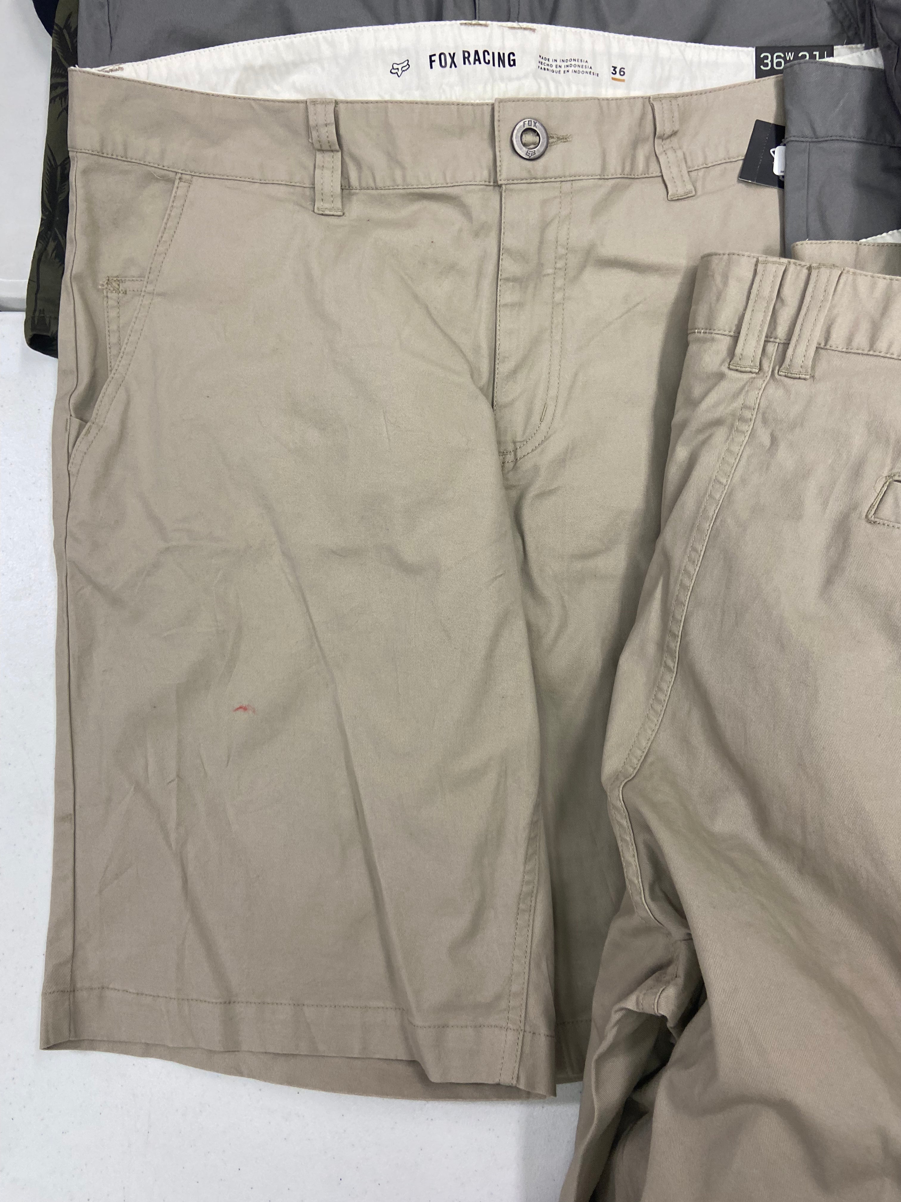 Men's Clothing Shorts Wholesale Lot, NAUTICA, JACK JONES, FOX HEAD and more, 16 items, Shelf Pulls, MSRP $720