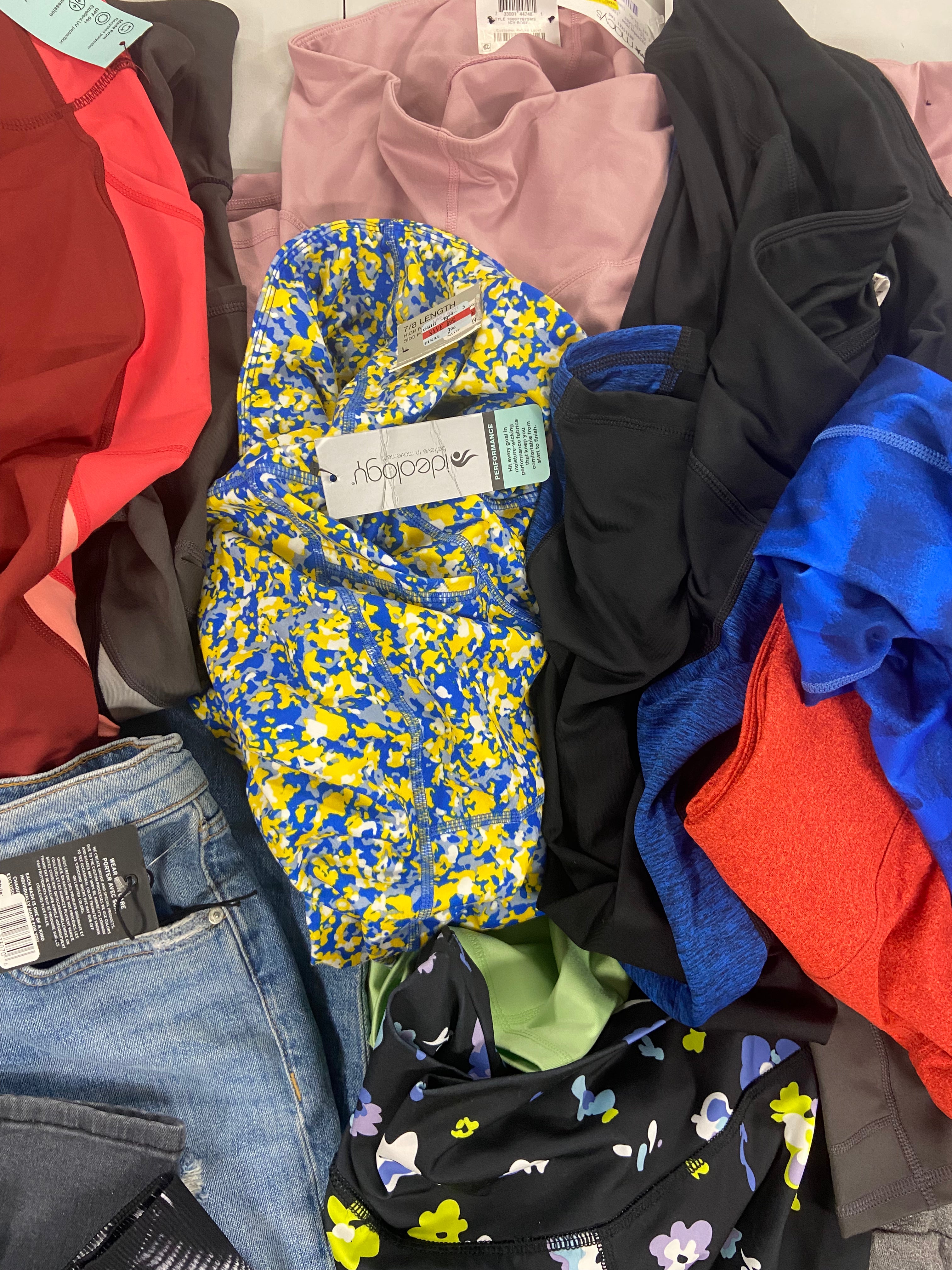 Women's Clothing Leggings, Jeans & Others, Wholesale Lot, HUDSON, UNDER ARMOUR, CHAMPION, DKNY and Others, 18 items, Shelf Pulls, MSRP $979