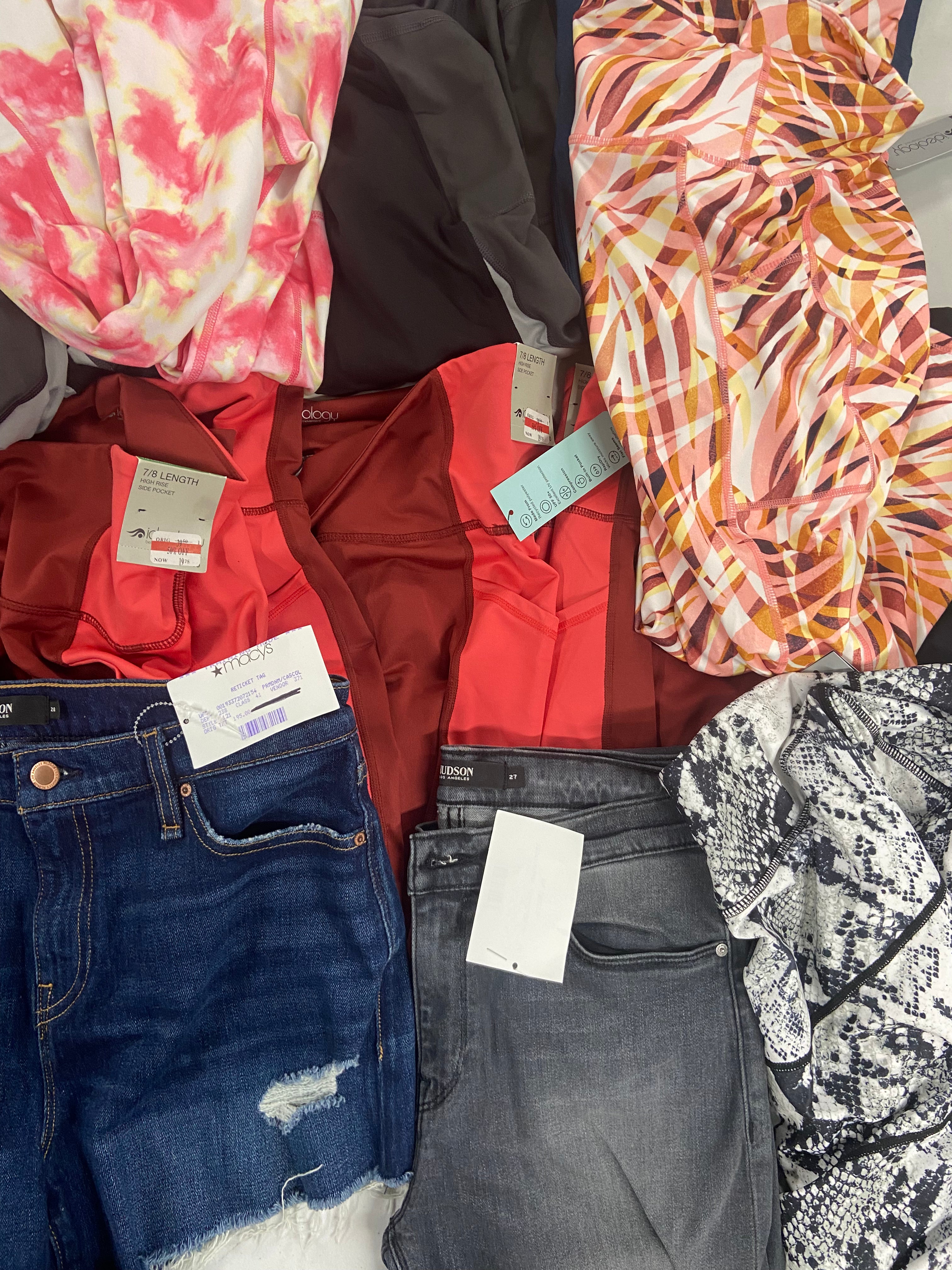 Women's Clothing Leggings, Jeans & Others, HUDSON, SKETCHERS, IDEOLOGY Wholesale Lot,  17 items, Shelf Pulls, MSRP $912