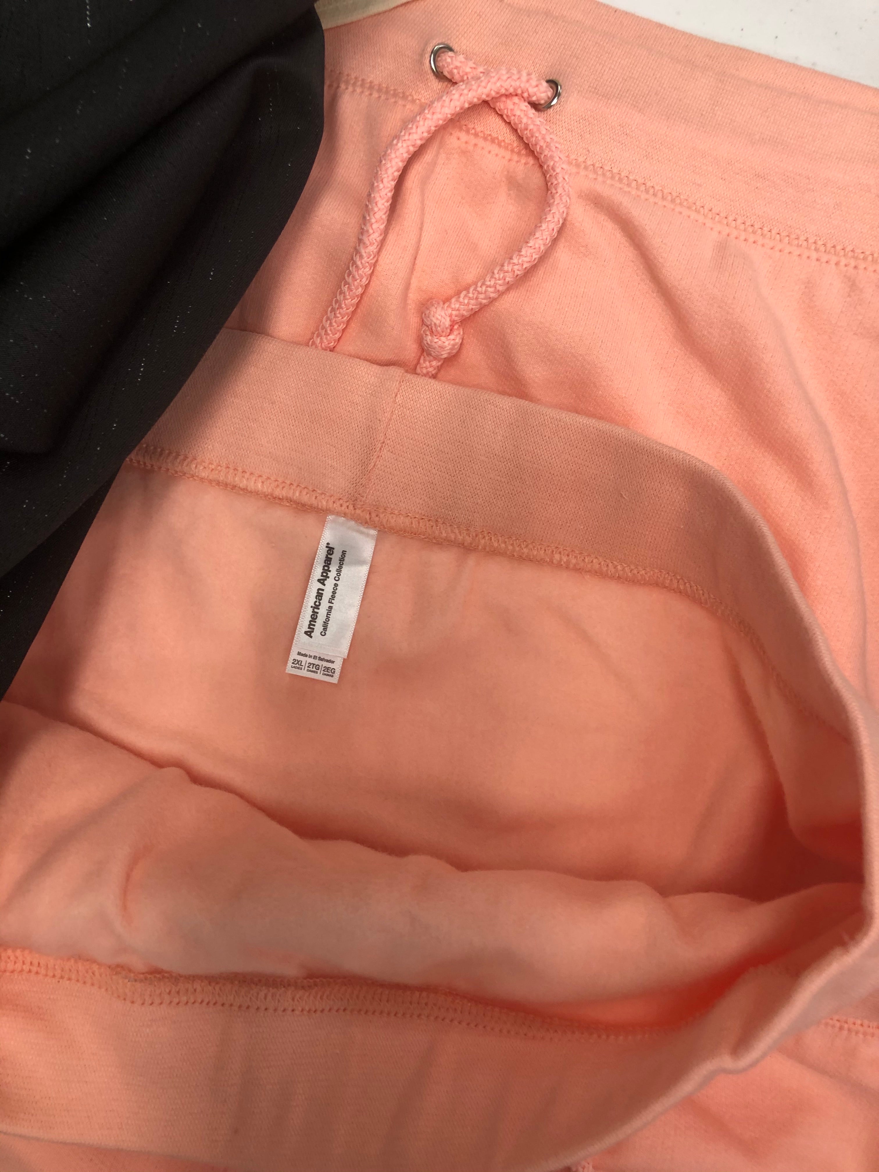 Women's Clothing Bottoms Wholesale Lot, TOMMY HILFIGER, FREE PEOPLE, GUESS, ANNE KLEIN, AMERICAN APPAREL, NINE WEST and more, 15 items, Shelf Pulls, MSRP $864