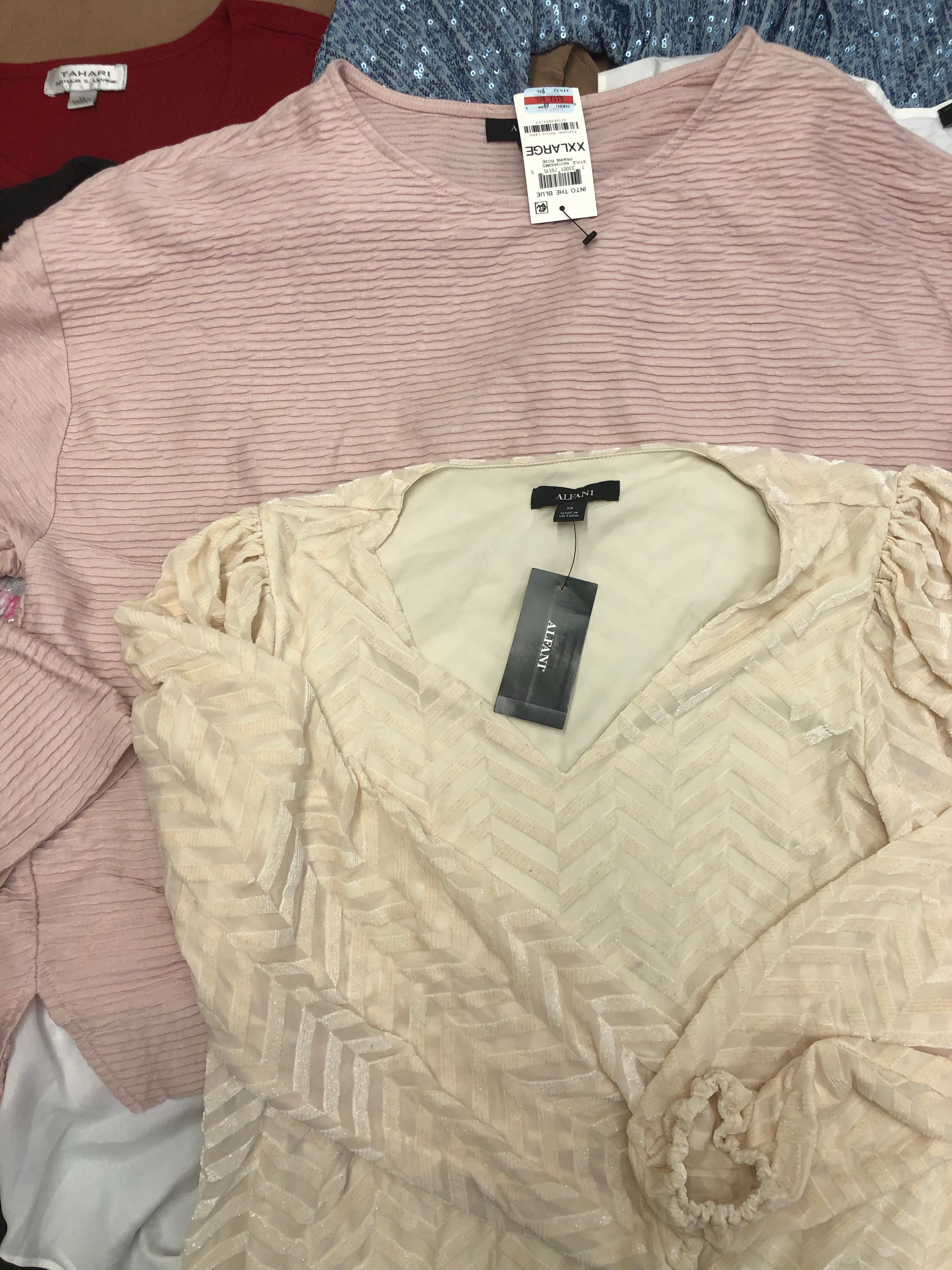 Women's Clothing Top Wholesale Lot, Tahari, Vince Camuto, Alfani and more, 13 Units, Shelf Pulls, MSRP $872