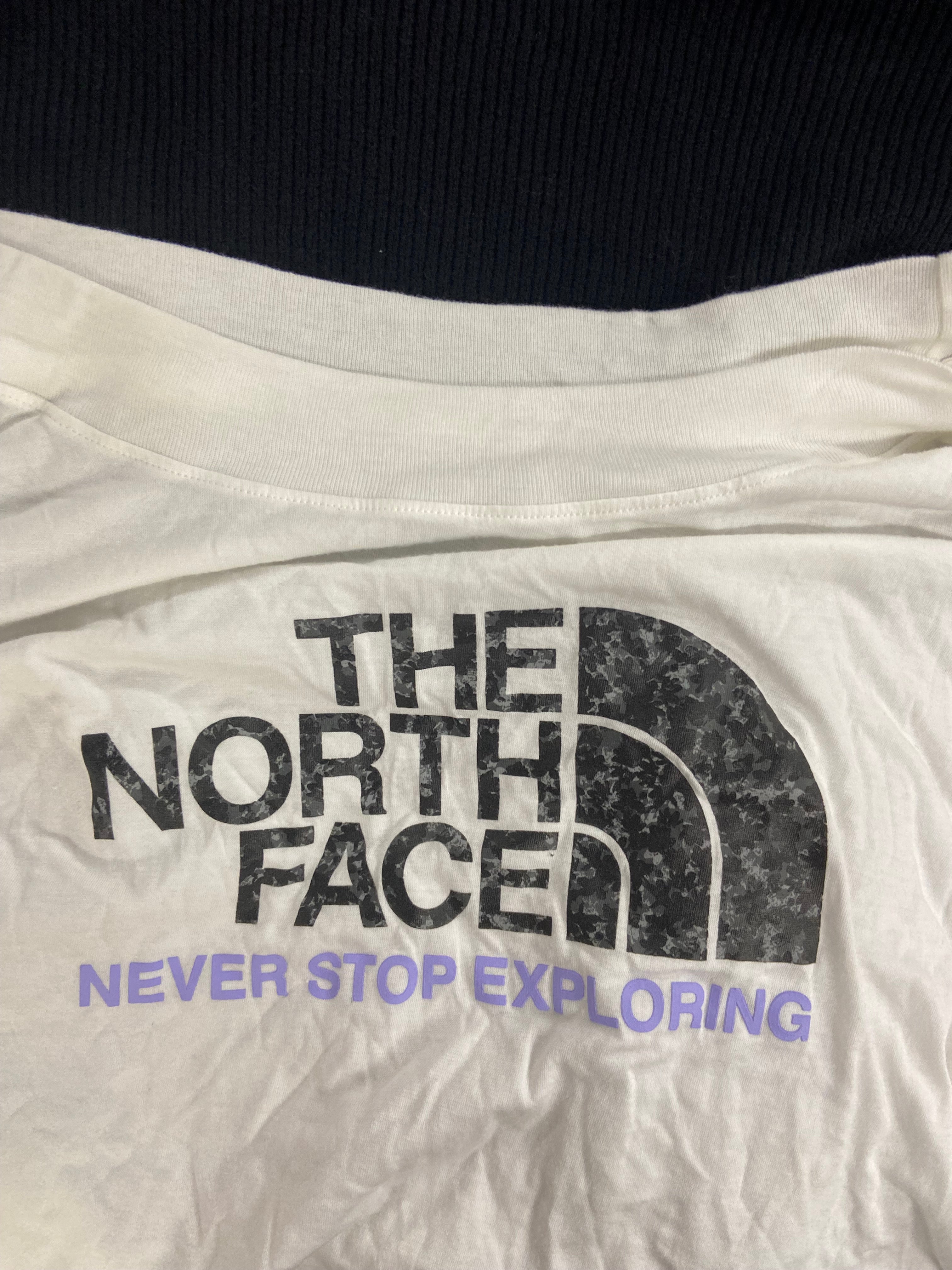 Women's Clothing Assorted Tops Wholesale Lot, THE NORTH FACE, VINCE CAMUTO, FREE PEOPLE, COTTON ON, 32 DEGREES and Others, 11 items, Shelf Pulls, MSRP $538