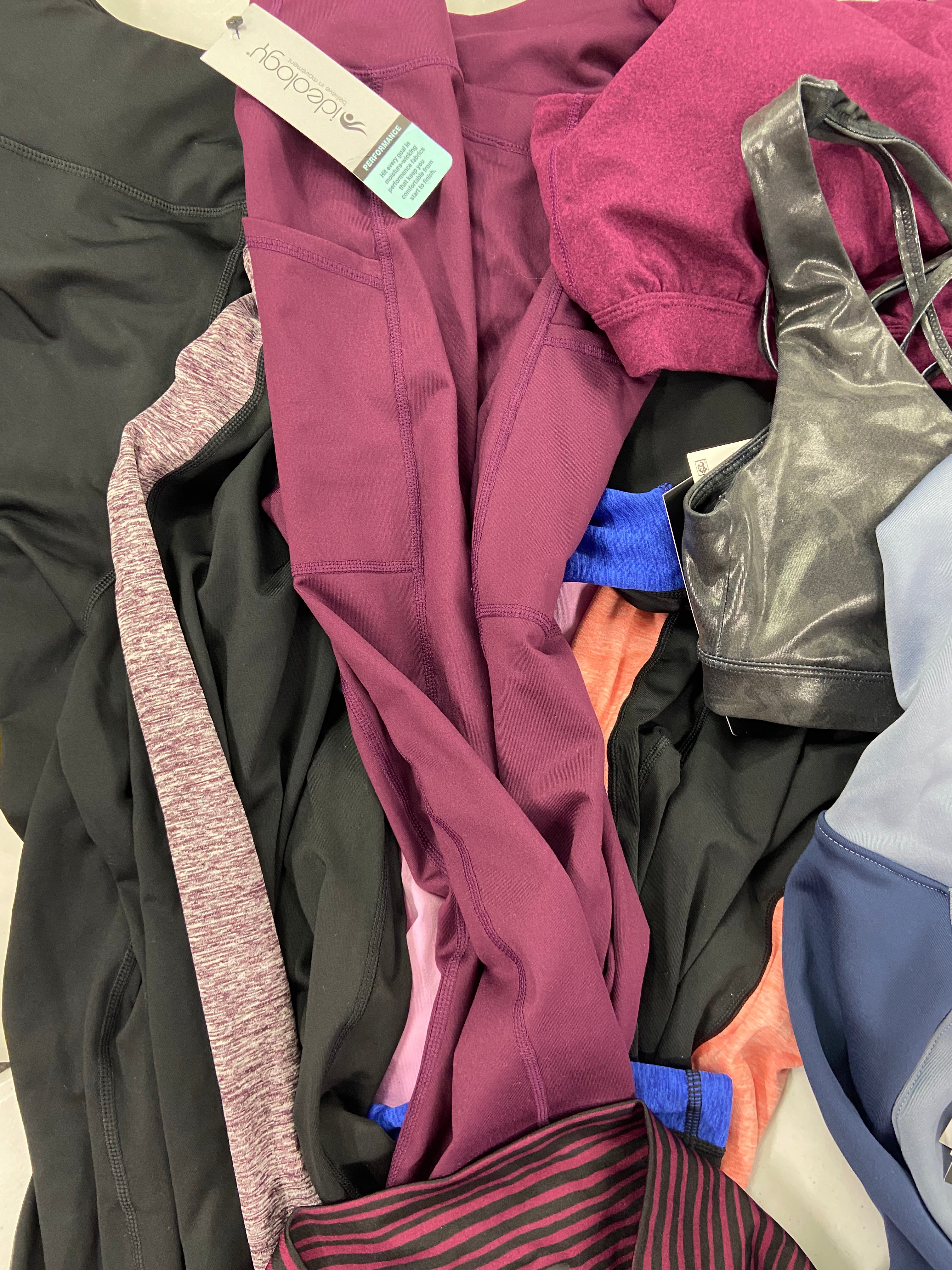Women's Clothing ACTIVEWEAR Wholesale Lot, NIKE, UNDER ARMOUR, COLUMBIA, DKNY, K-DEER and more, 18 items, Shelf Pulls, MSRP $653