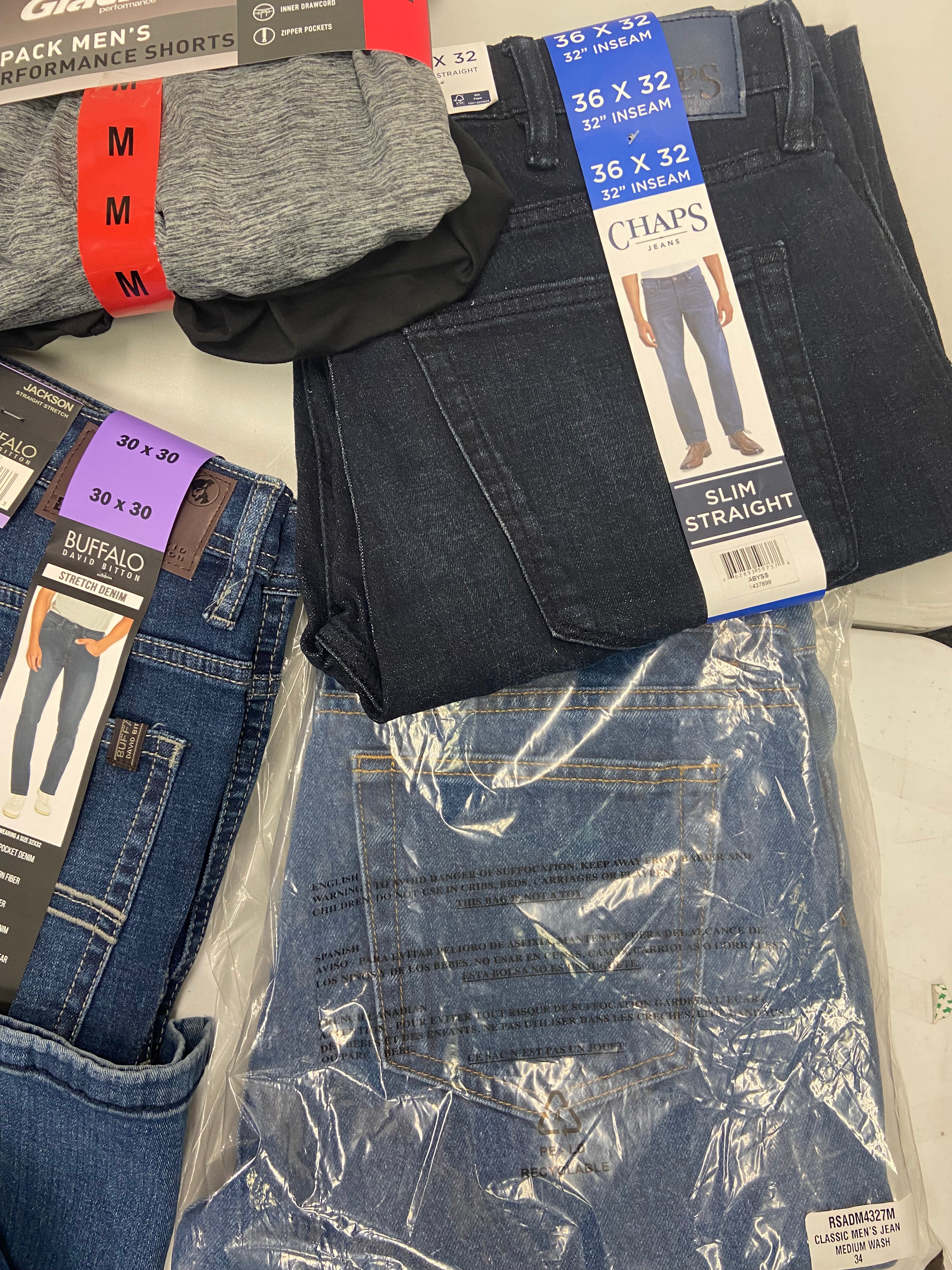 Men's Clothing Jeans and Other Bottoms Wholesale Lot, GH BASS, CHAPS, URBAN STAR, KIRKLAND and more, 9 items, Shelf Pulls, MSRP $458
