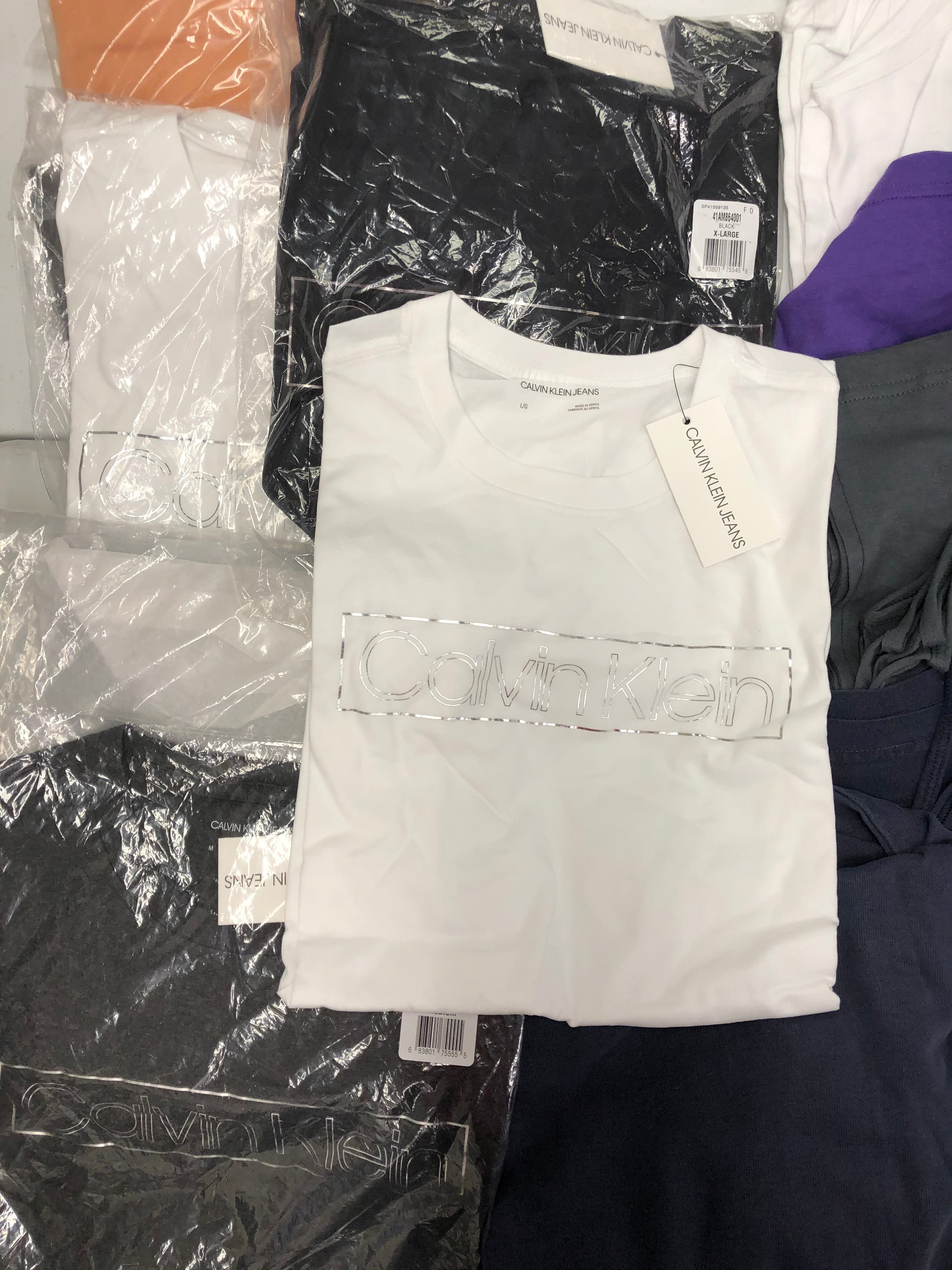 Men's Clothing Tops, Short Sleeves, Wholesale Lot, CALVIN KLEIN, TASSO ELBA, AMERICAN APPAREL, 35 items, Shelf Pulls, MSRP $911
