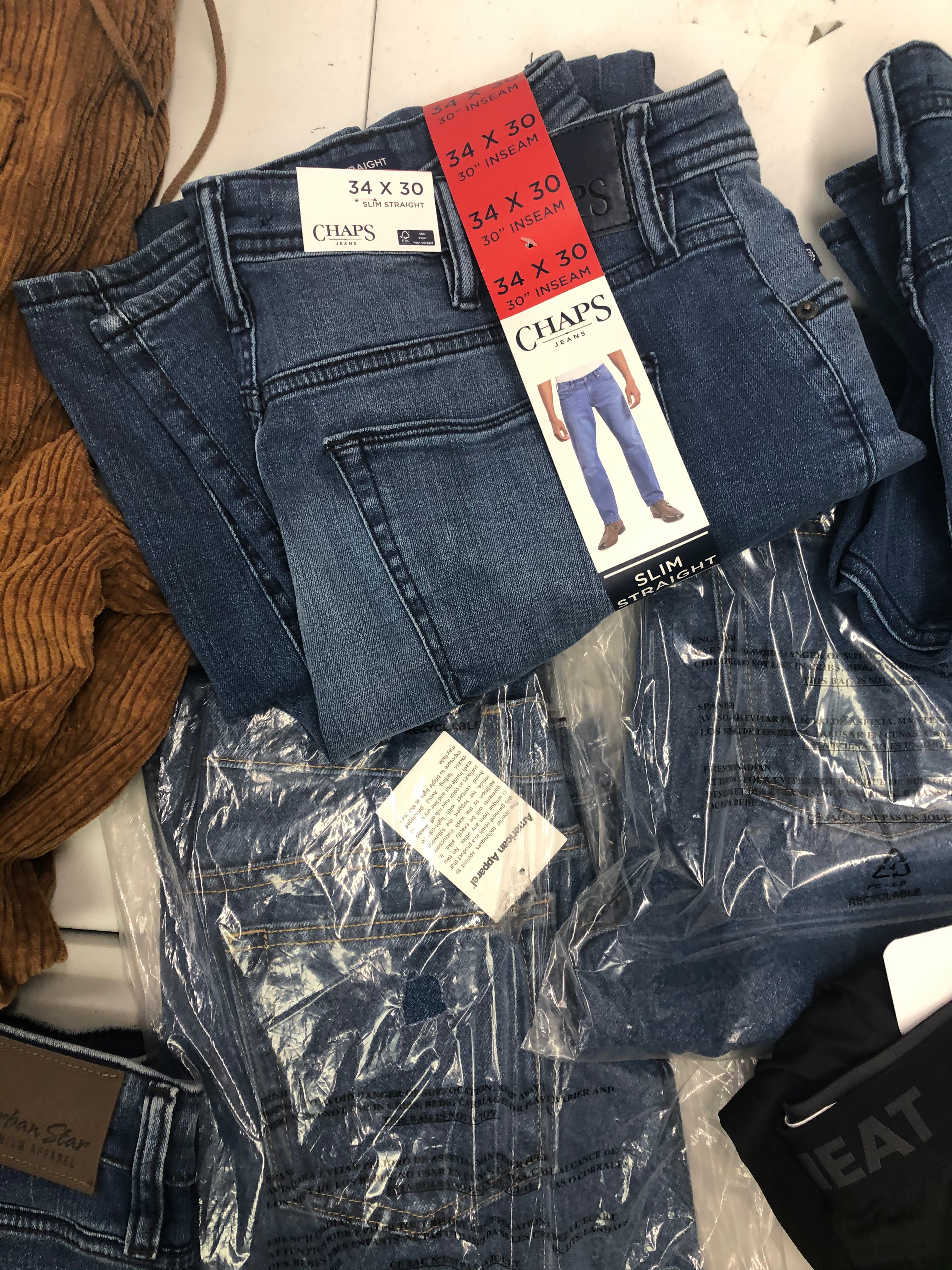 Men's Clothing Pants and Others, Wholesale Lot, EDDIE BAUER, STEVE MADDEN, CHAPS, WEATHER PROOF, 32 DEGREES and more, 14 items, Shelf Pulls, MSRP $1,091