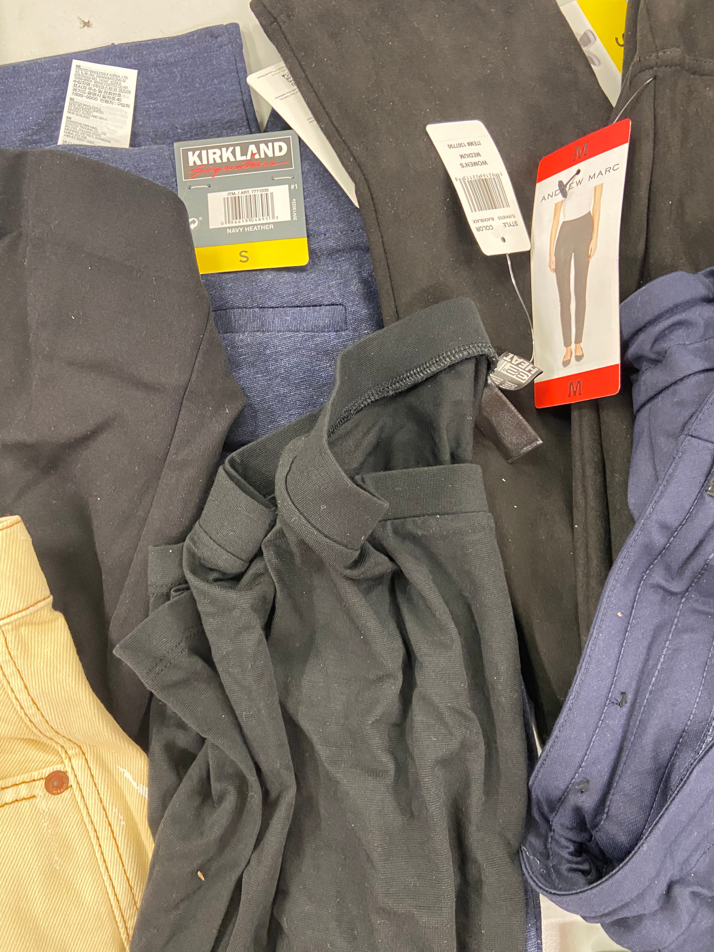 Women's Clothing Pants & Others Wholesale Lot, JOE'S JEANS, DKNY, CURRENT ELLIOTT, FREE PEOPLE, ANDREW MARC, BUFFALO, GLORIA VANDERBILT and more, 15 items, Shelf Pulls, MSRP $878