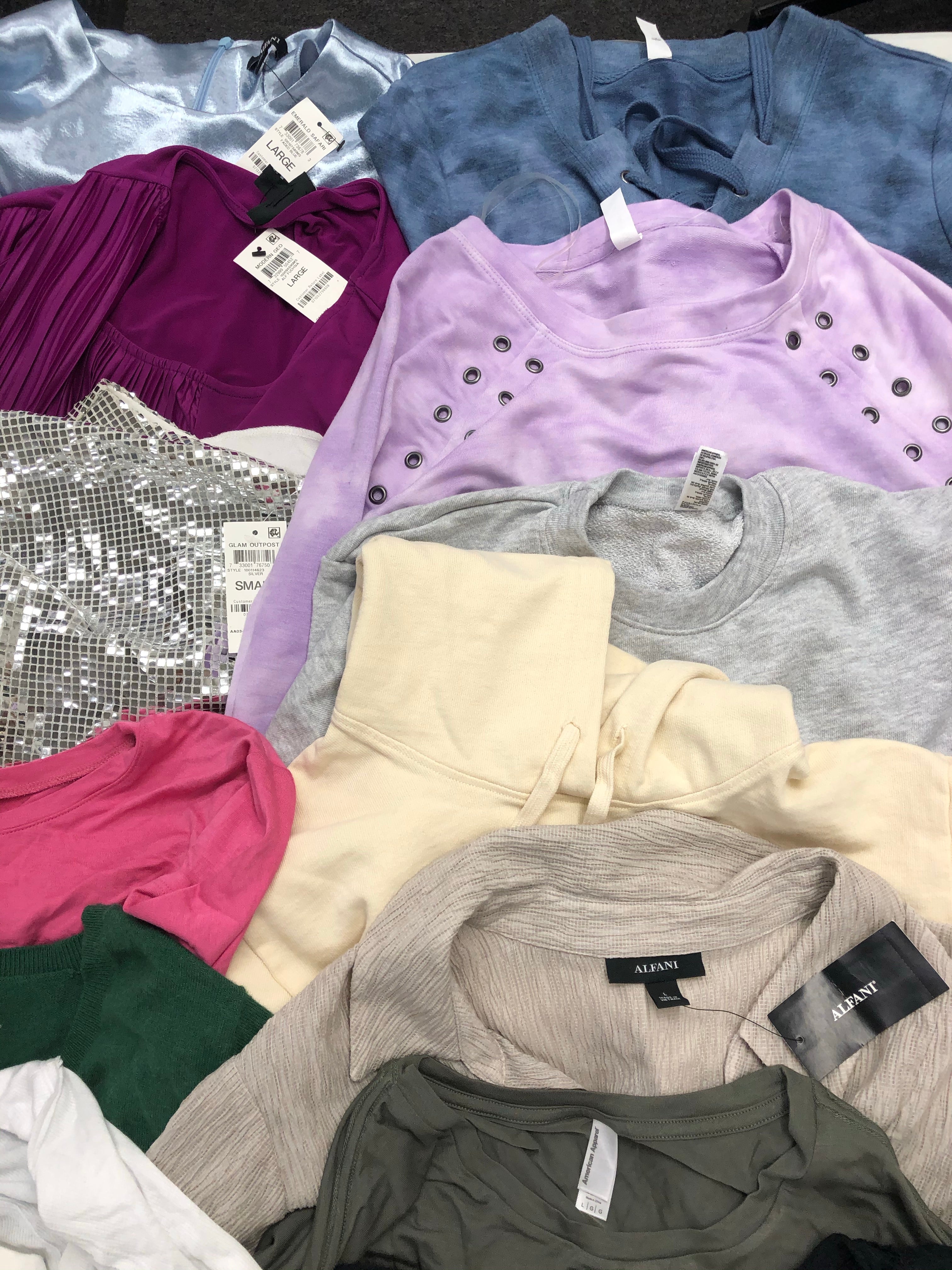 Women's Clothing Tops Wholesale Lot, MICHAEL KORS, CALVIN KLEIN, ADIDAS, FREE PEOPLE, AMERICAN APPAREL, ALFANI and more, 23 items, Shelf Pulls, MSRP $1,181