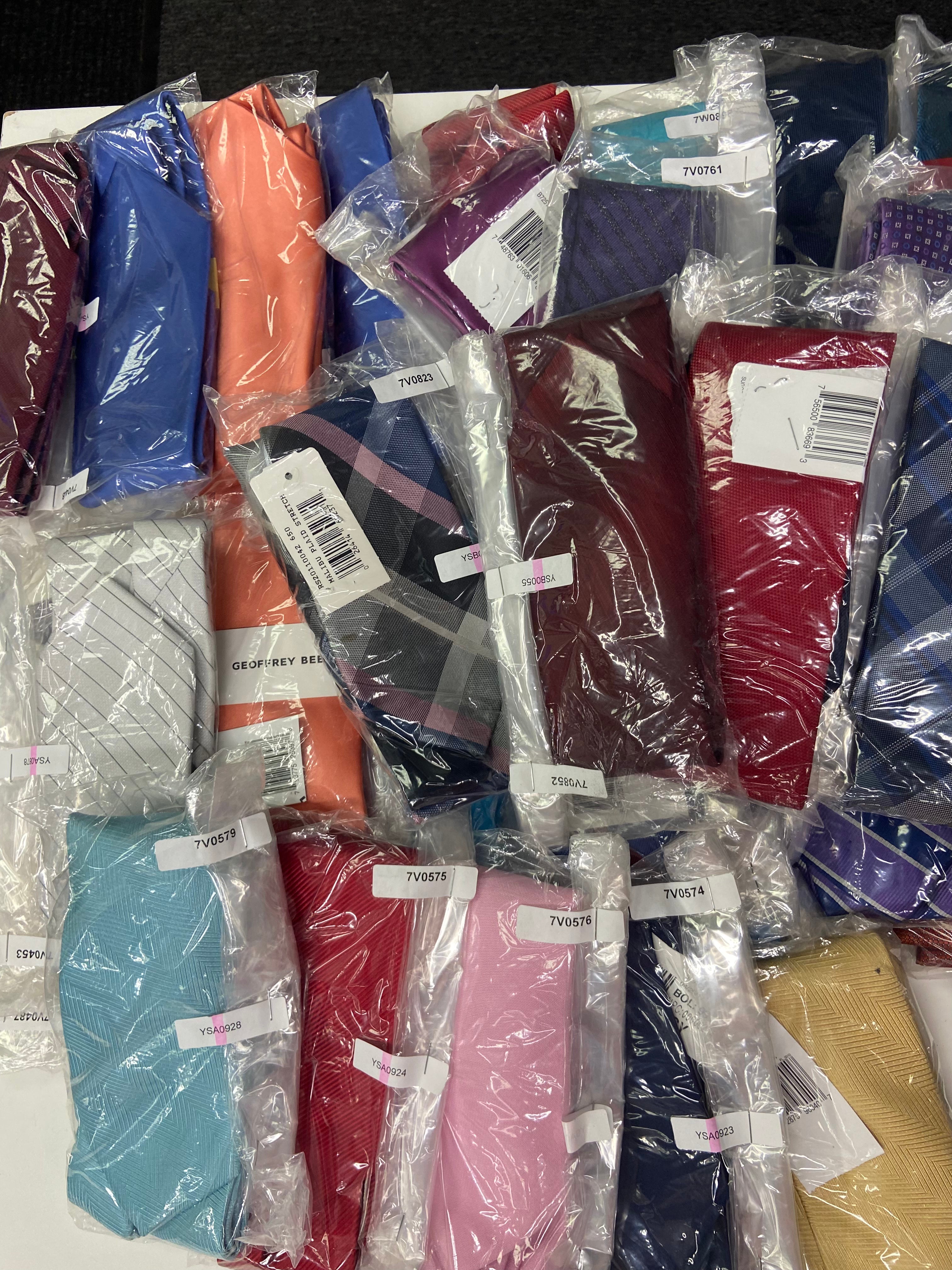 Men's Neckties Wholesale Lot, TOMMY HILFIGER, MICHAEL KORS, KENNETH COLE, CLUB ROOM, CALVIN KLEIN, ALFANI,  and more, 122 items, CUSTOMER RETURNS