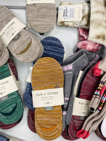 Men's Socks Wholesale Lot, SUN + STONE, ALFANI, 47 items, Shelf Pulls, MSRP $618
