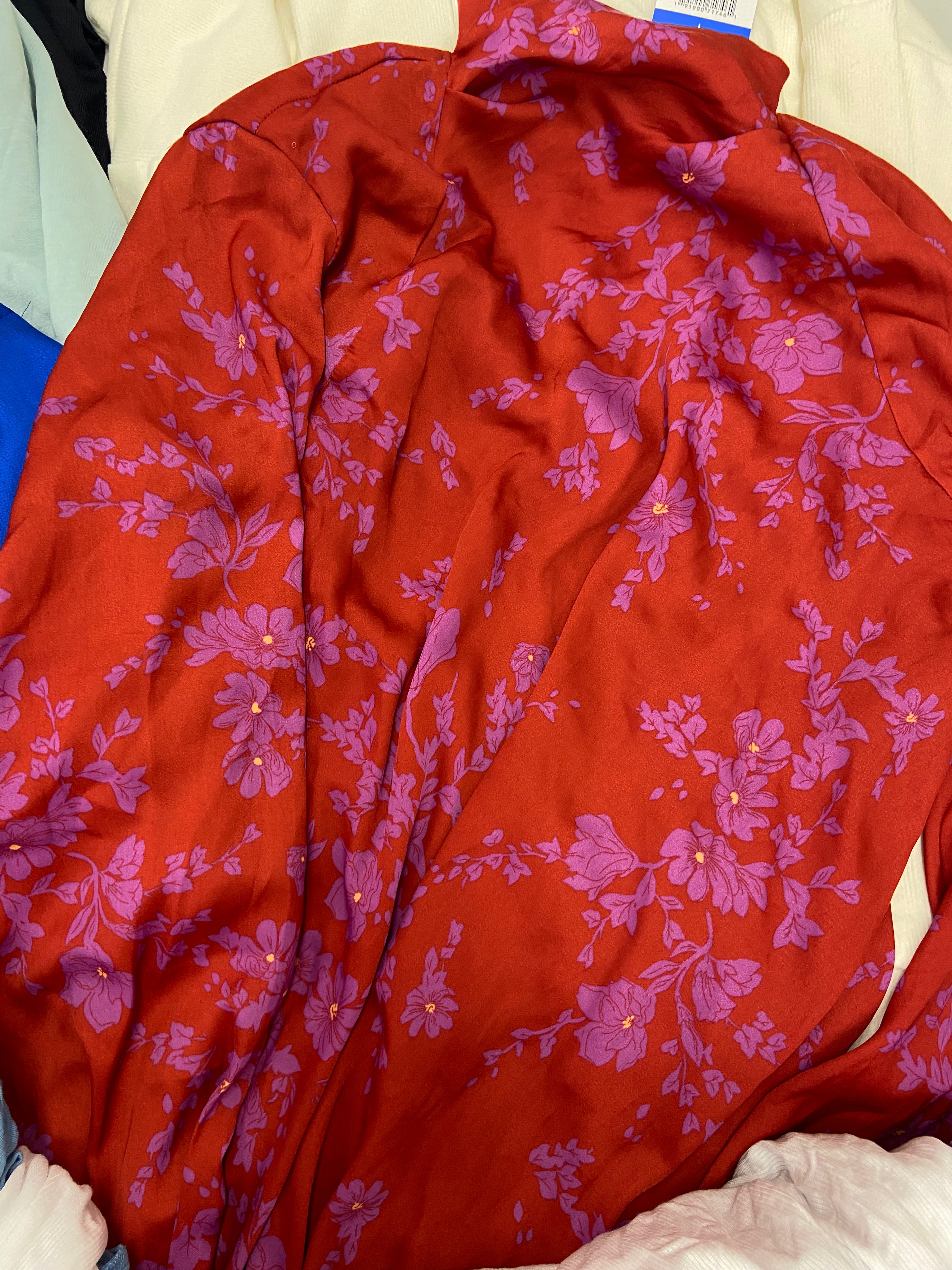 Women's?Clothings tops, Wholesale Lot, DKNY, VINCE CAMUTO, 1 STATE, BUFFALO, MARC NEW YORK, EDDIE BAUER, BANANA REPUBLIC, FREE PEOPLE and more, 23 items, CUSTOMER RETURNS