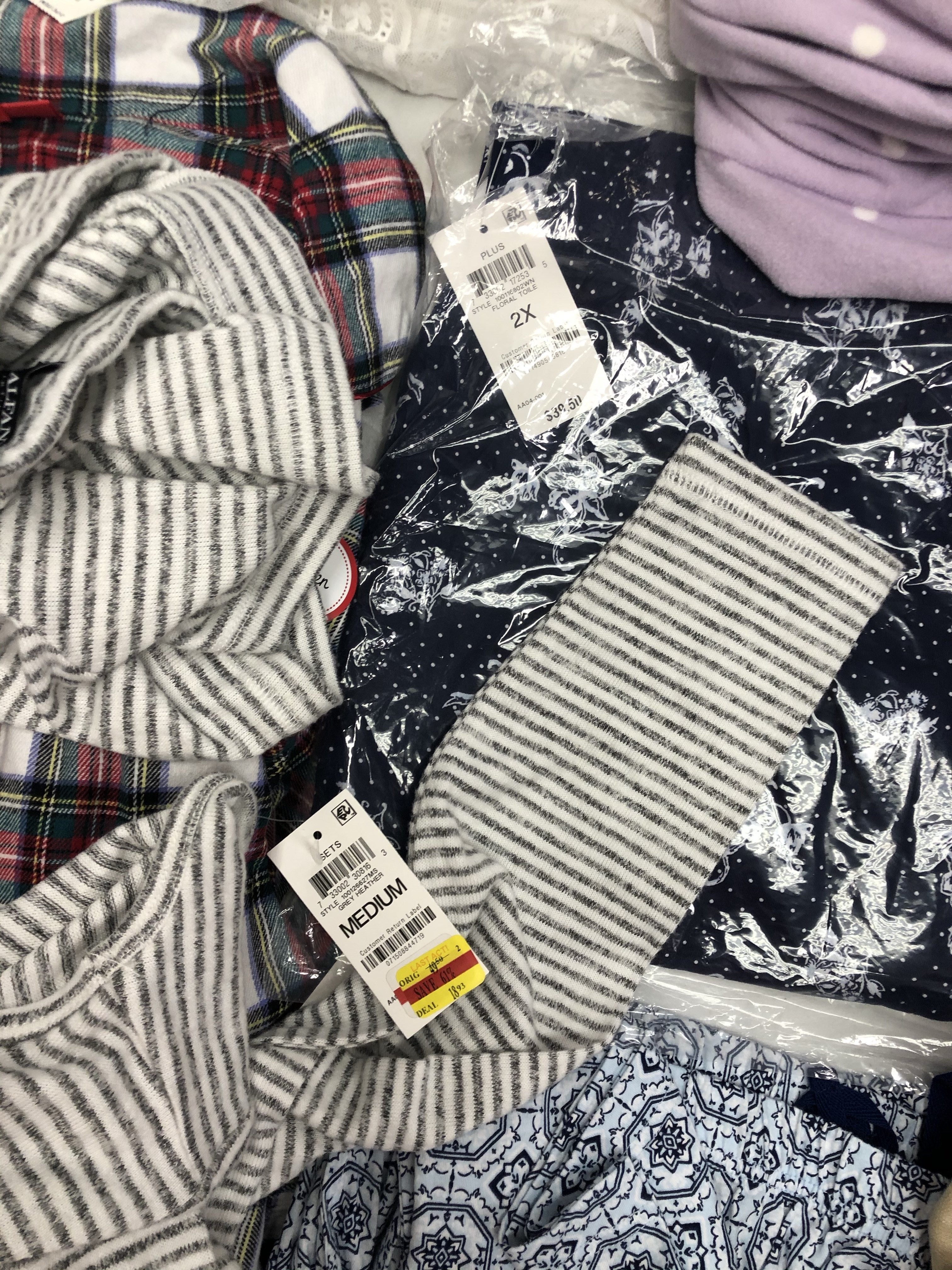 Women's Clothing Pajama Wholesale Lot, Charter Club, Muk Luks, Family PJS, Alfani and more, 17 Units, Shelf Pulls, MSRP $698.44