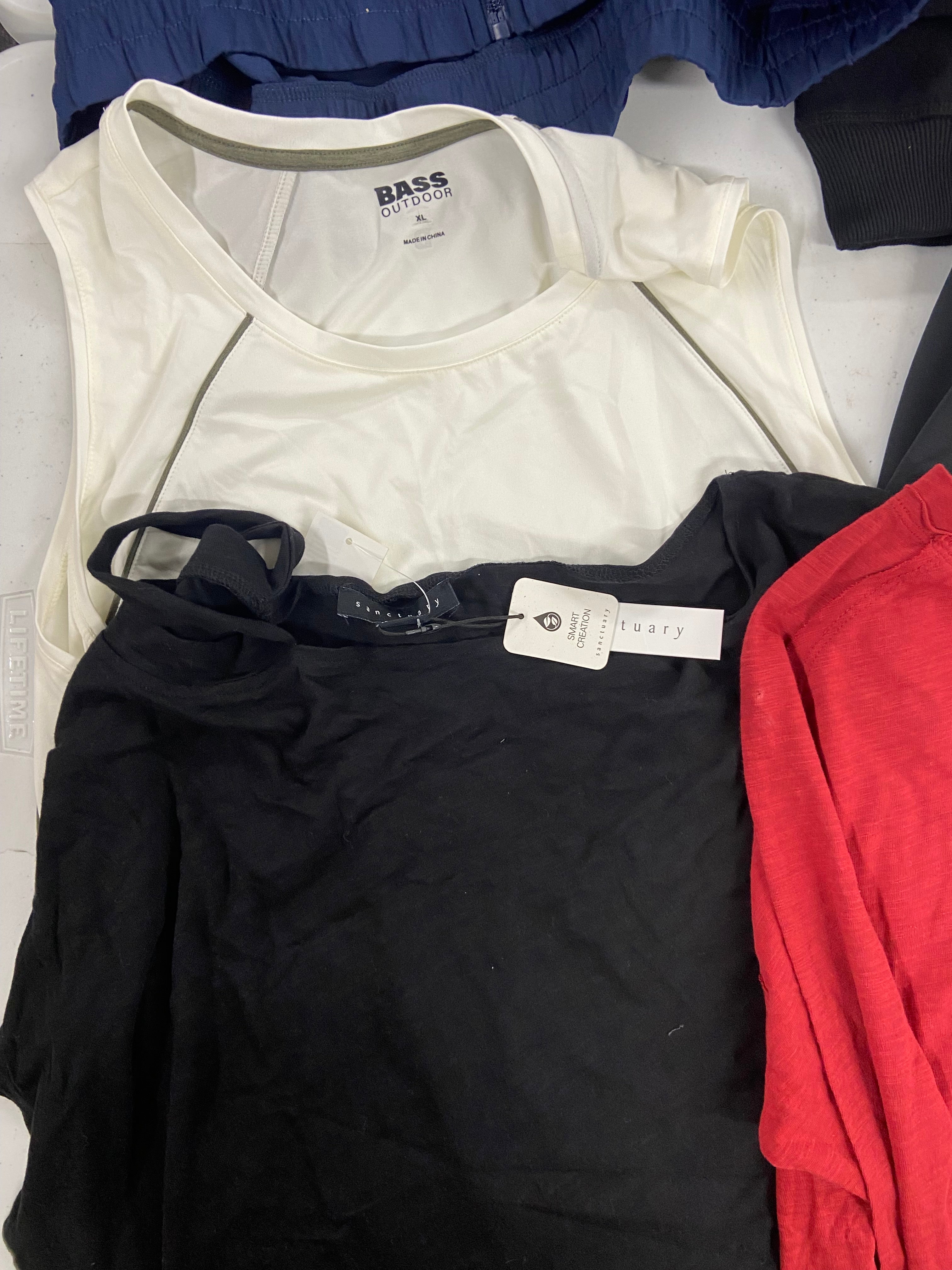 Women's Clothing Assorted Wholesale Lot, MICHAEL KORS, FREE PEOPLE, THE NORTH FACE, BASS OUTDOOR, SANCTUARY and others,11 items, Shelf Pulls, MSRP $739