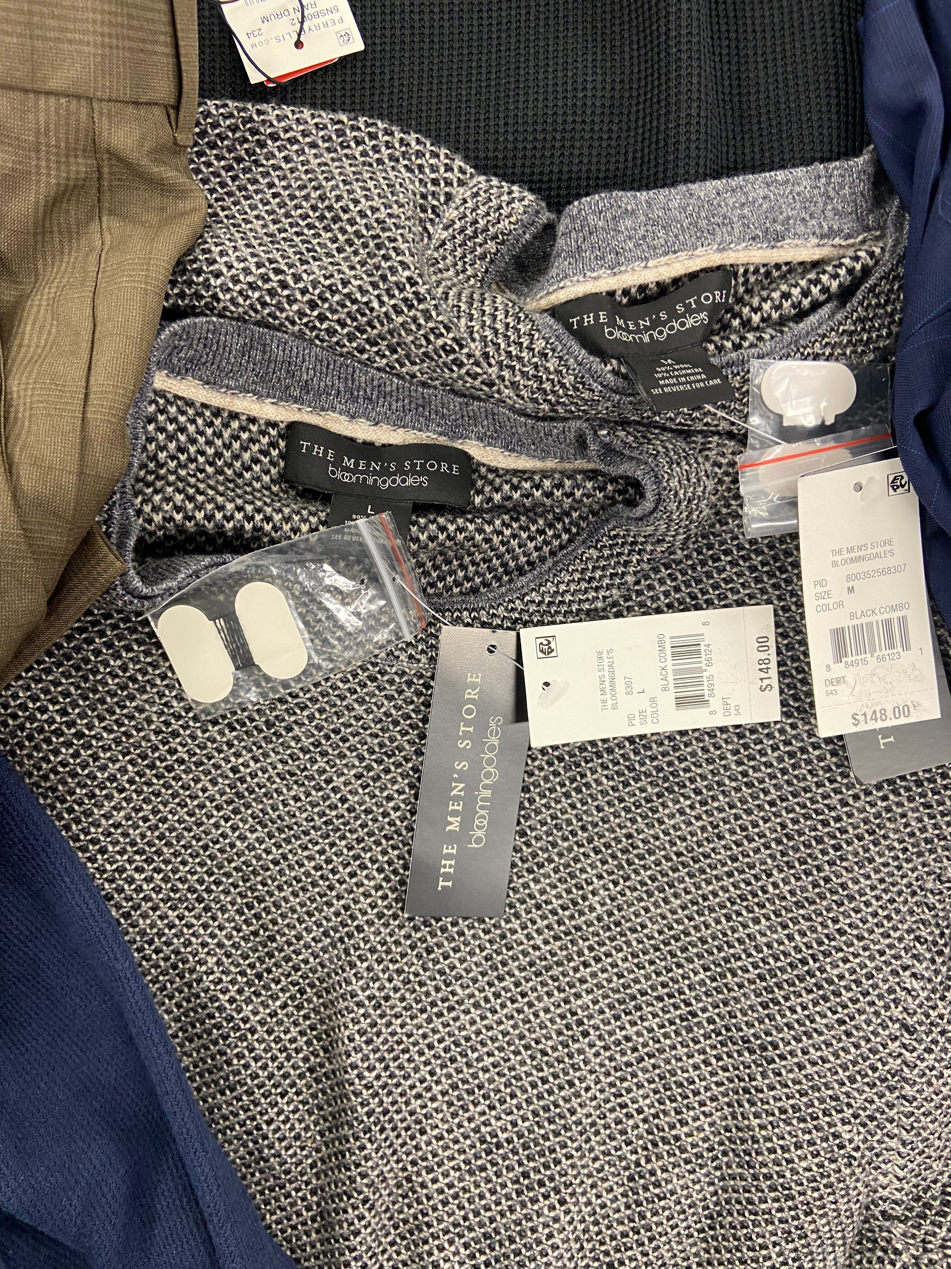 Men's Clothing Dress Pants & Others Wholesale Lot, LAUREN RALPH LAUREN, BANANA REPUBLIC, THE MEN'S STORE, SPYDER, PERRY ELLIS and more, 13 items, Shelf Pulls, MSRP $1,141