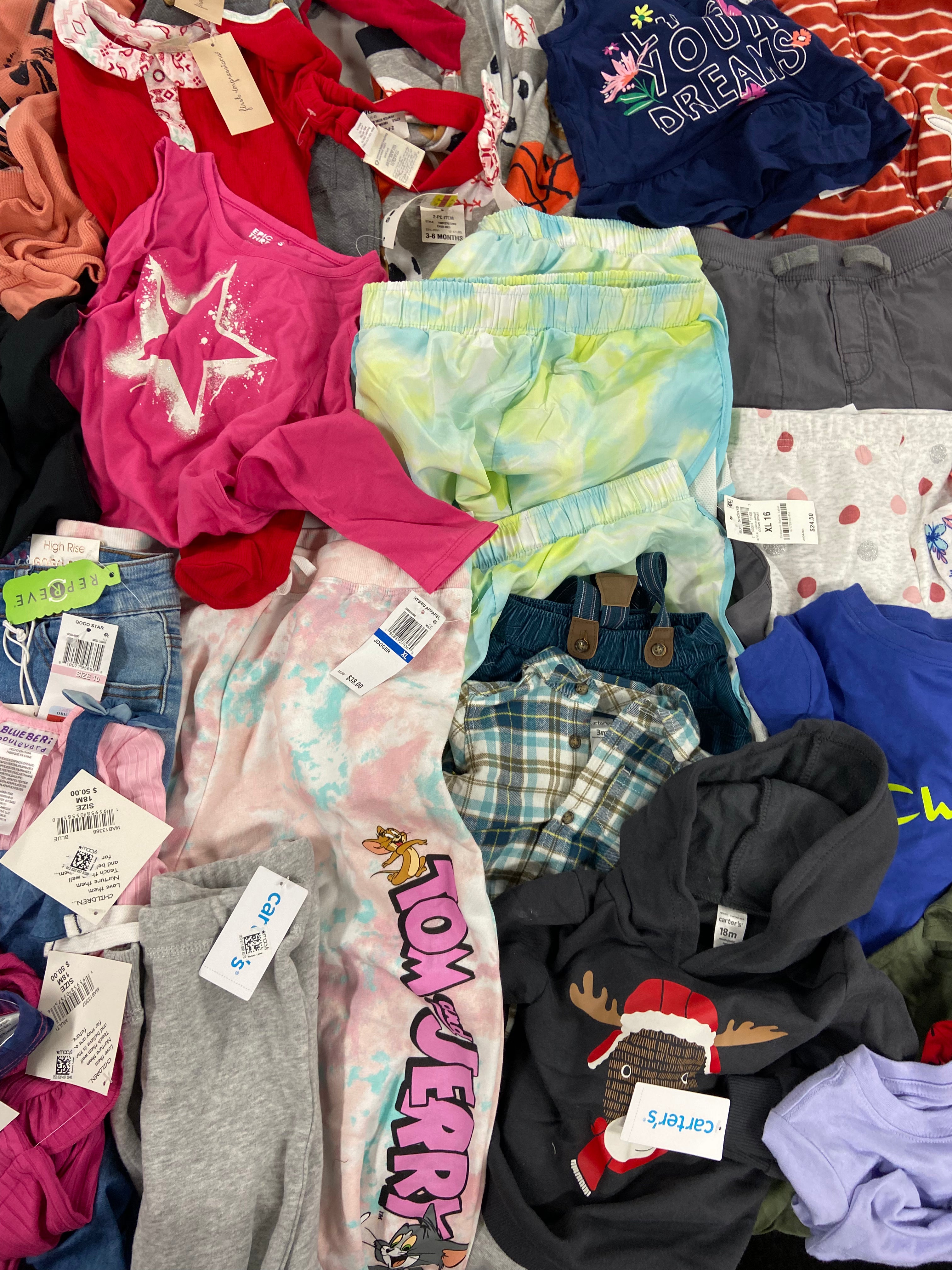 Kid's Clothing Assorted Wholesale Lot, DISNEY, GOGO JEANS, CARTER'S, CHAMPION, CUTIE PIE BABY, NEW BLUEBERRI, UNDER ARMOUR and more, 28 items, Shelf Pulls, MSRP $745