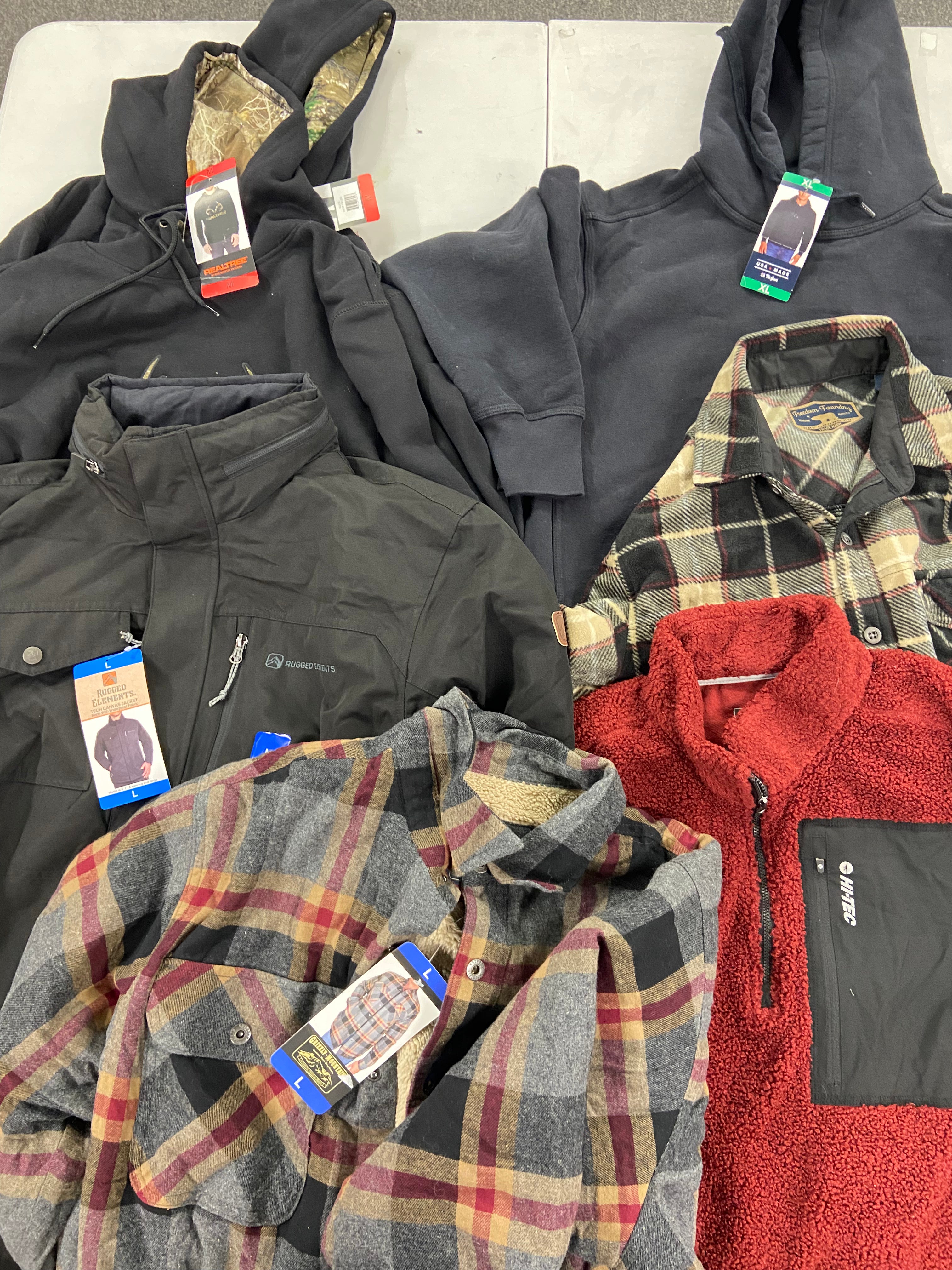 Men's Clothing Sweaters & Others Wholesale Lot, RUGGED ELEMENTS, HI-TEC, REAL TREE, FREEDOM, THE GAME, and more, 7 items, Shelf Pulls, MSRP $510