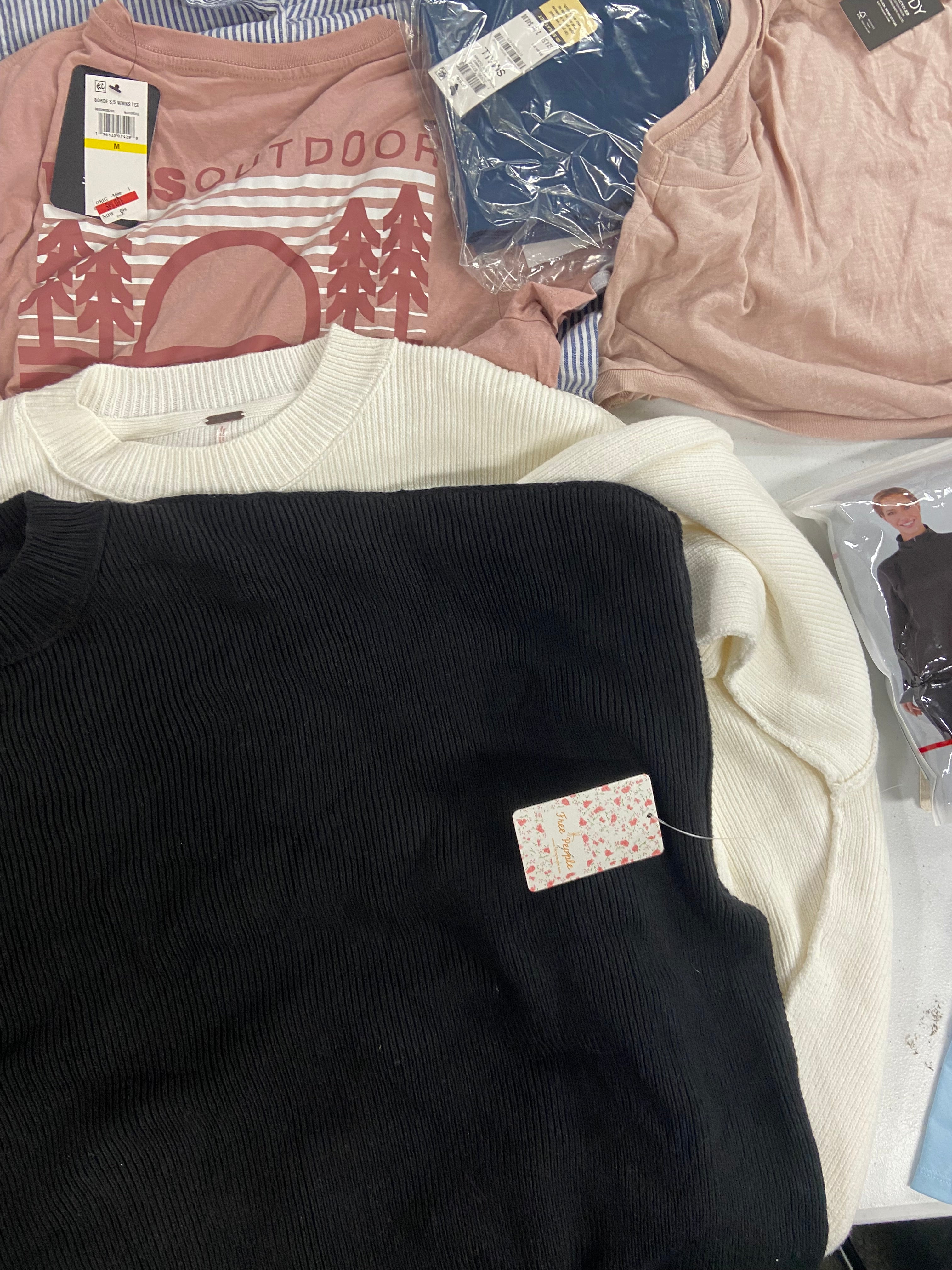Women's Clothing Tops Wholesale Lot, RALPH LAUREN, THE NORTH FACE, SPYDER, FREE PEOPLE, COTTON ON and more, 13 items, Shelf Pulls, MSRP $598