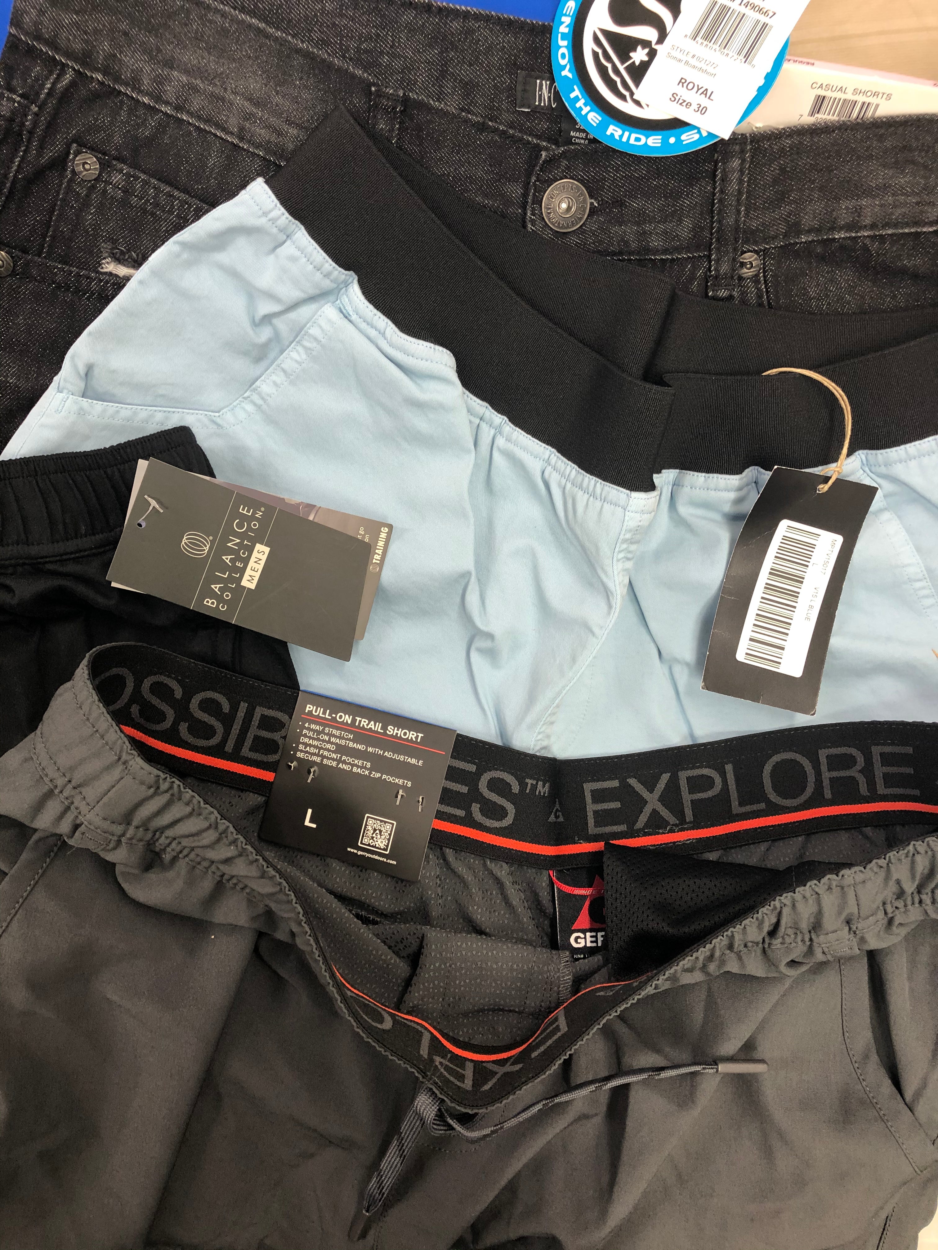 Men's Clothing Shorts and more, Wholesale Lot, HAWAIIAN ISLAND CREATIONS, 32 DEGREES, GERRY, BALANCE COLLECTION, PHILHOBAR DESIGN and more, 15 items, Shelf Pulls, MSRP $596