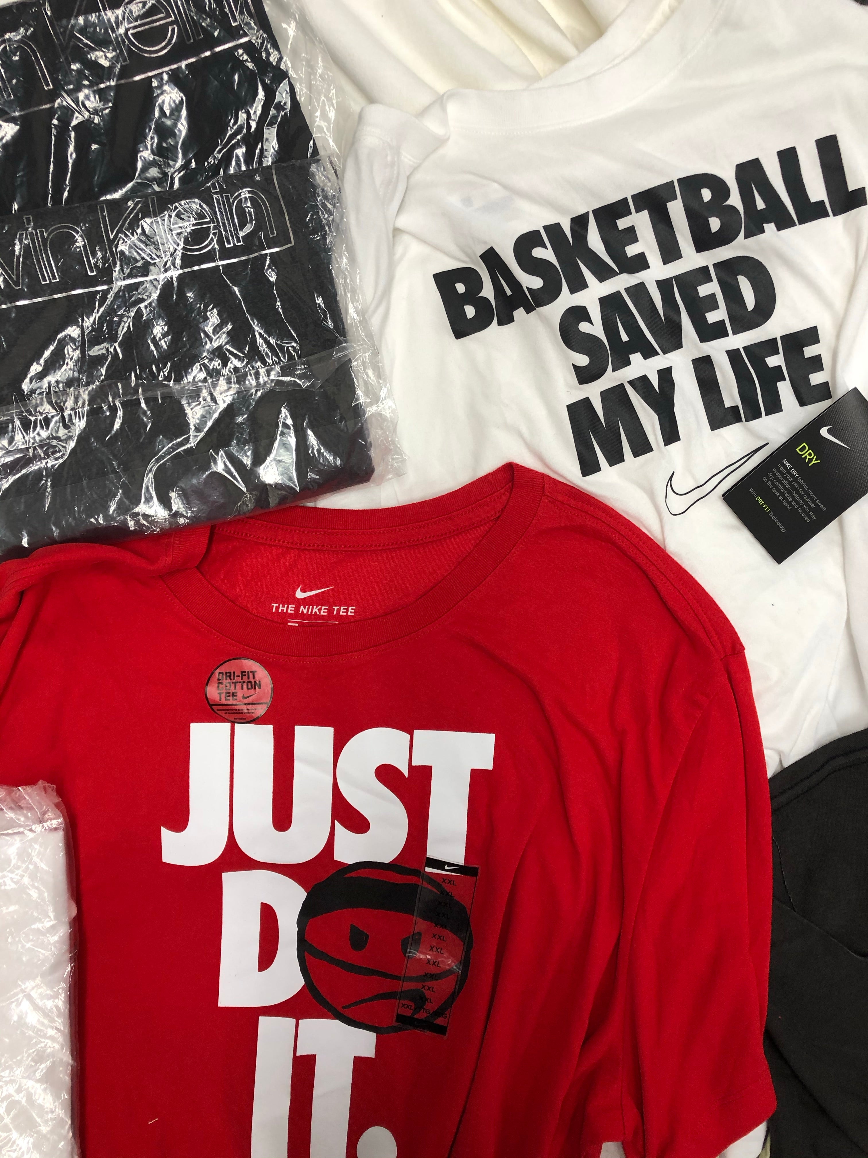 Men's Clothing Tops, T-shirt and more Wholesale Lot, CALVIN KLEIN, NIKE , GUESS, AMERICAN APPAREL, 43 Items, Shelf Pulls, MSRP $1,003