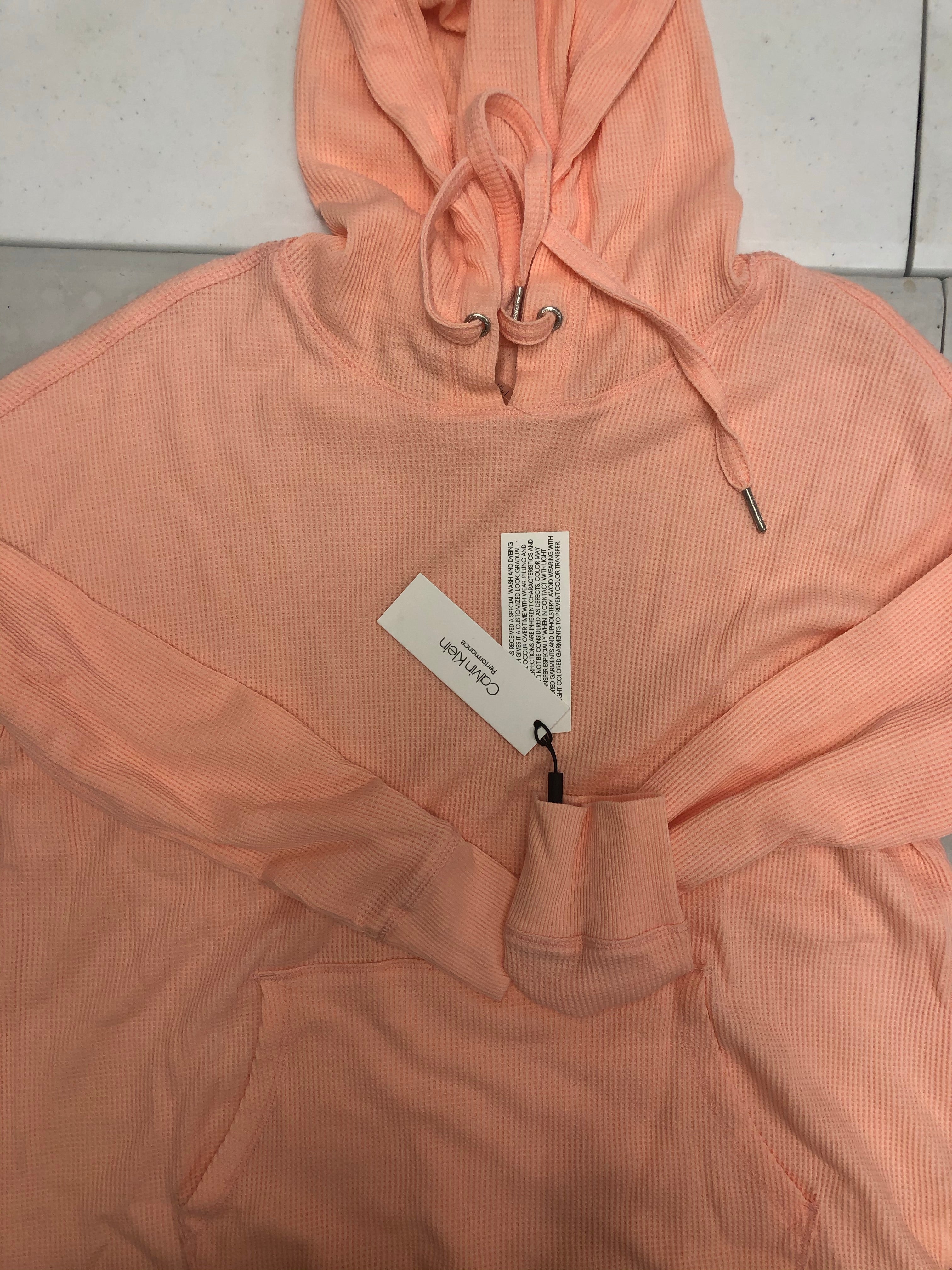 Women's Clothing Active Top Wholesale Lot, Adidas, DKNY, Calvin Klein, Ideology and more, 21 Units, Shelf Pulls, MSRP $862