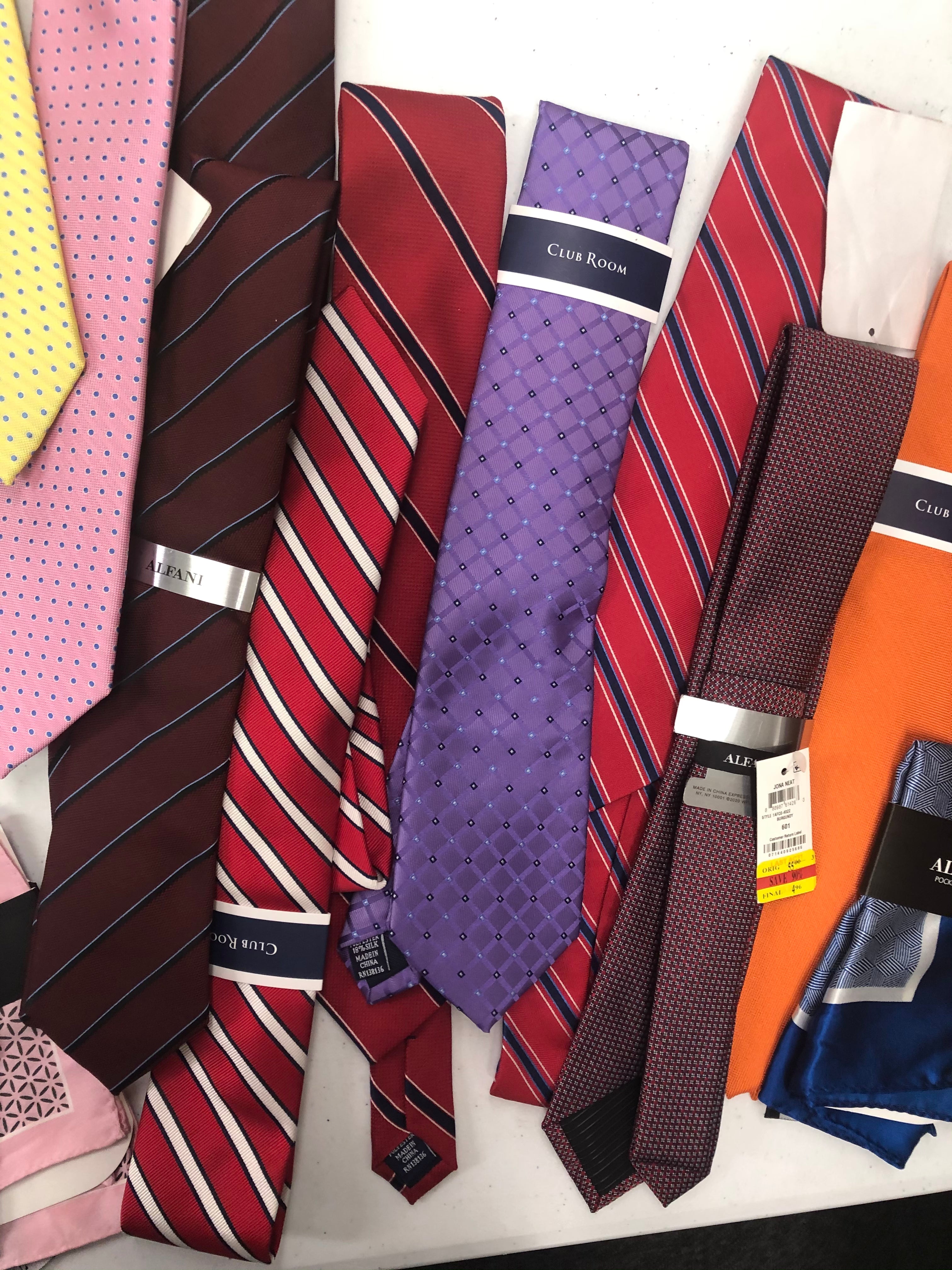 Men's Neckties & Others Wholesale Lot, TOMMY HILFIGER, CLUBROOM and more, 24 items, Shelf Pulls, MSRP $1,354