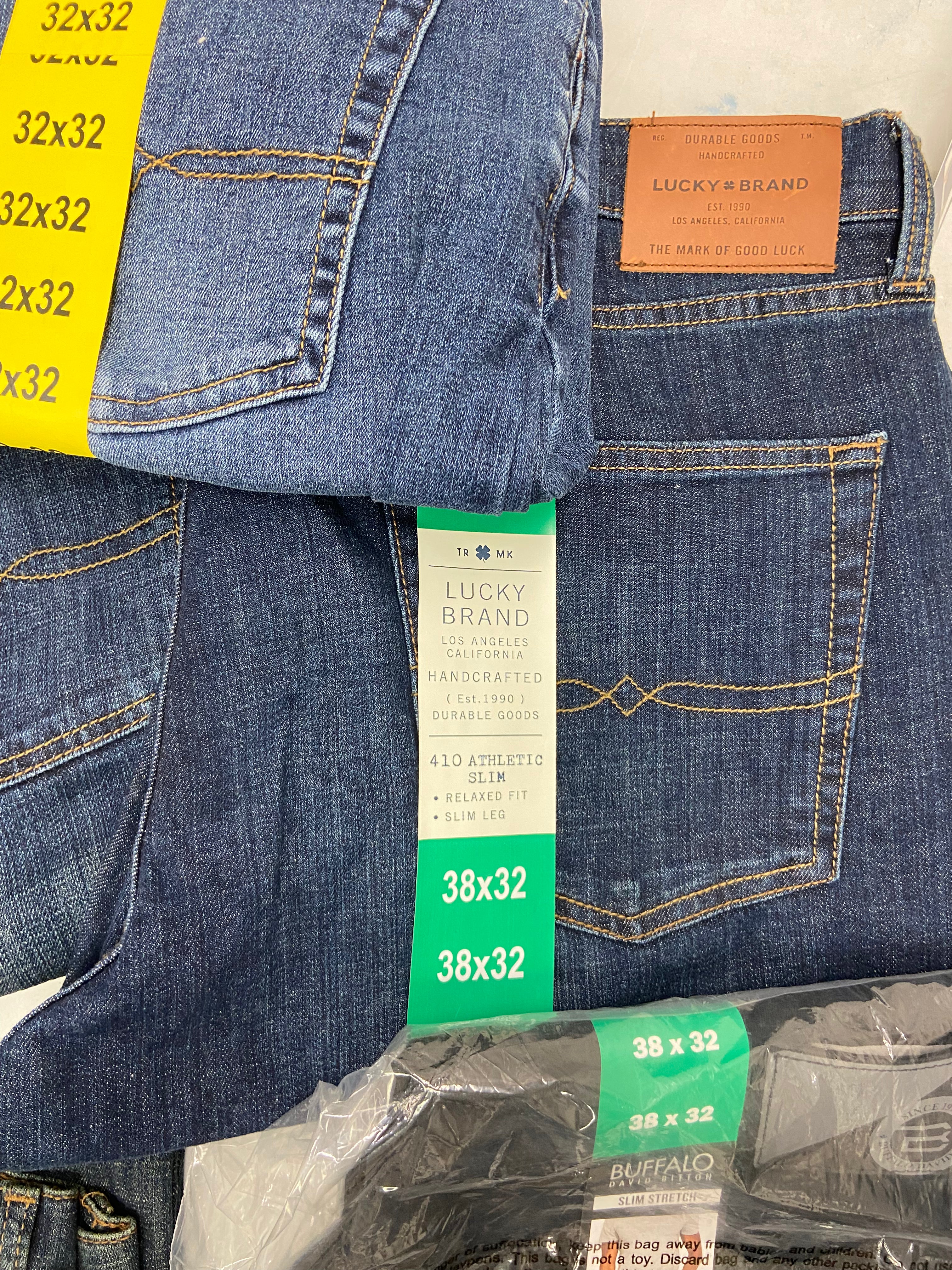 Men's Clothing Jeans Wholesale Lot, LUCKY BRAND, CALVIN KLEIN, BUFFALO and more, 10 items, Shelf Pulls, MSRP $814