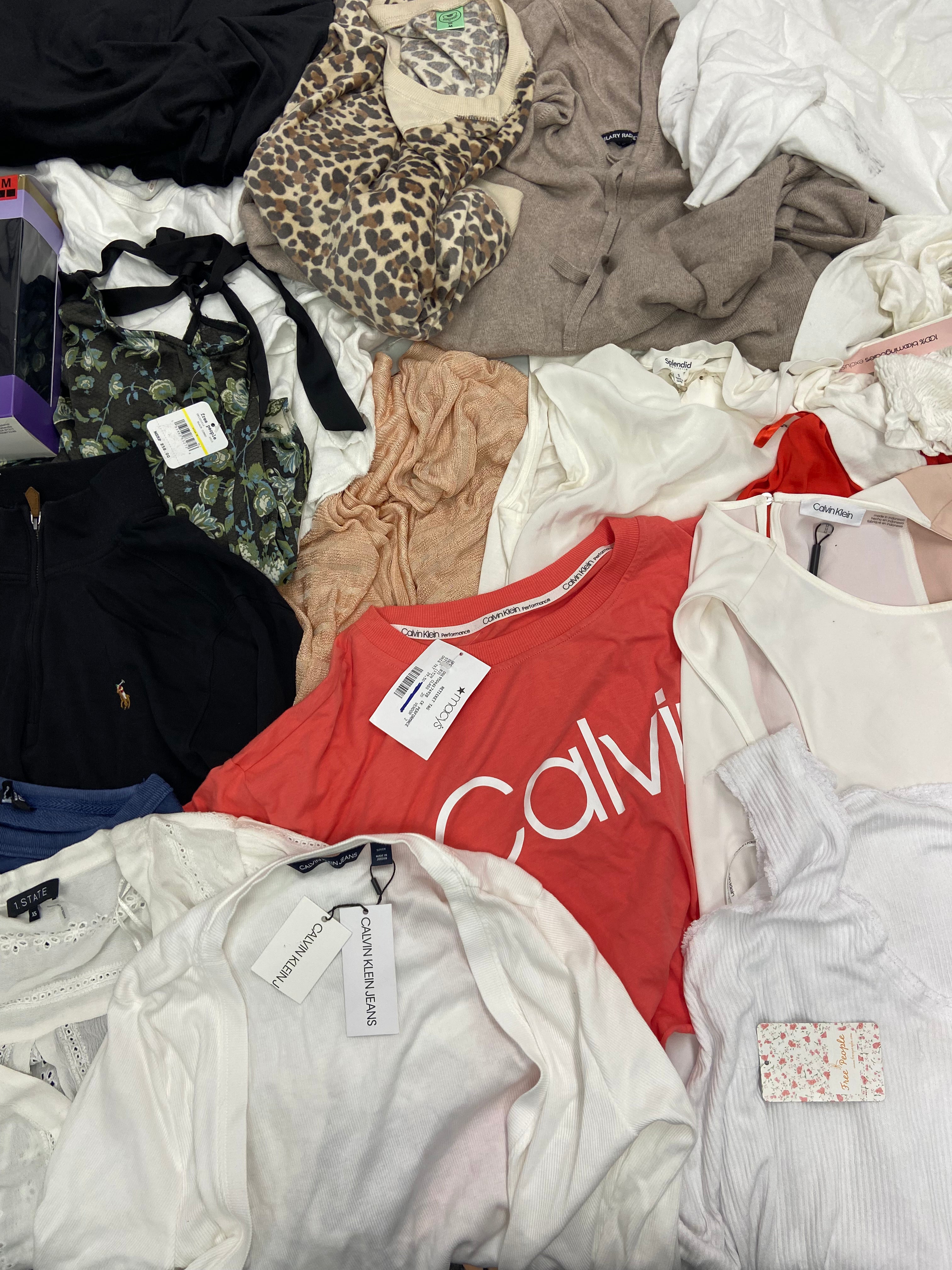 Women's Clothings Tops, Wholesale Lot, POLO RALPH LAUREN, FREE PEOPLE, SPLENDID, CALVIN KLEIN, 1 STATE, FELINA, HILARY RADLEY and more, 18 items, CUSTOMER RETURNS