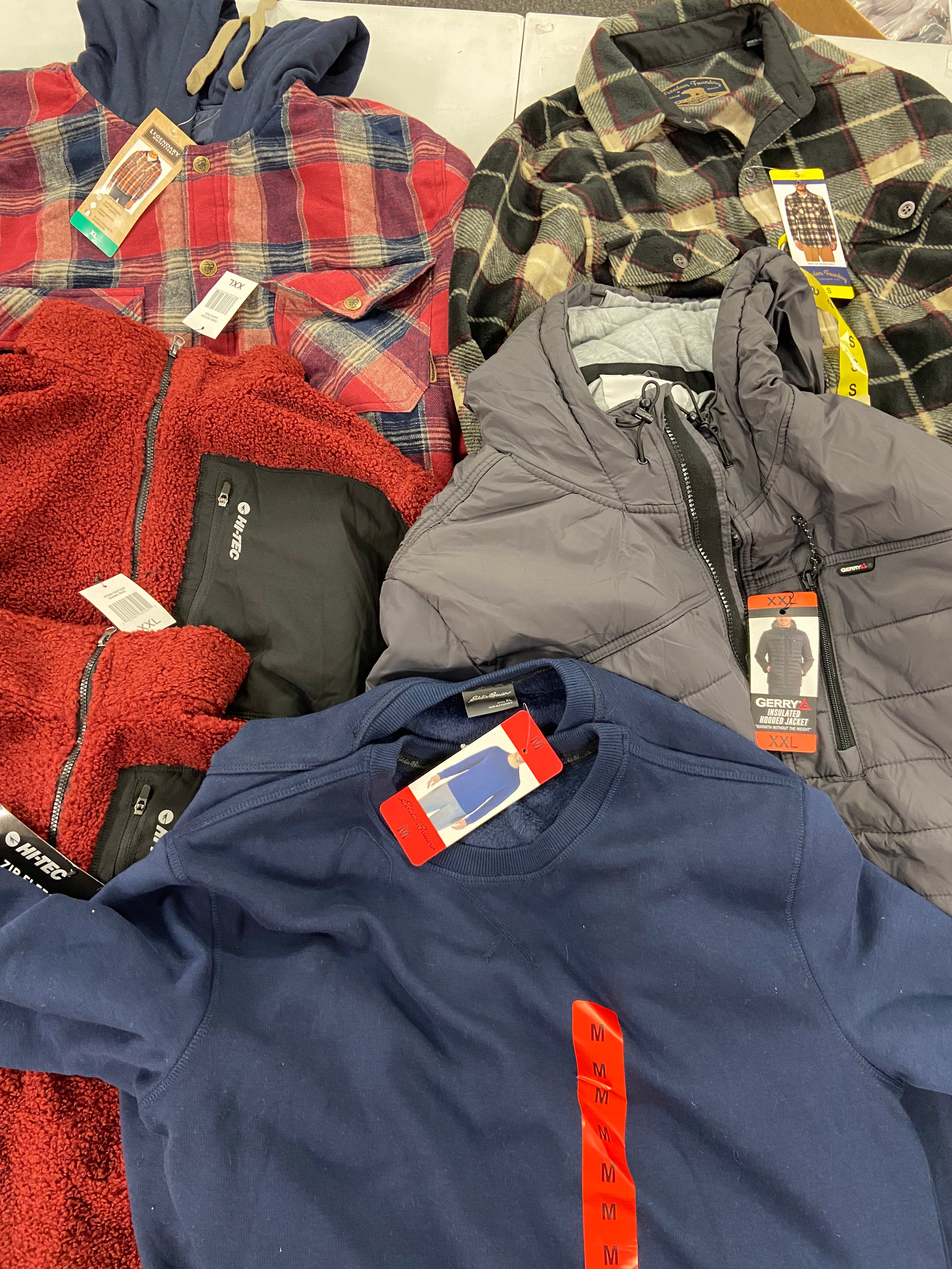 Men's Clothing Sweaters & Others Wholesale Lot, EDDIE BAUER, GERRY, LEGENDARY, HI-TEC, FREEDOM FOUNDRY, 7 items, Shelf Pulls, MSRP $440