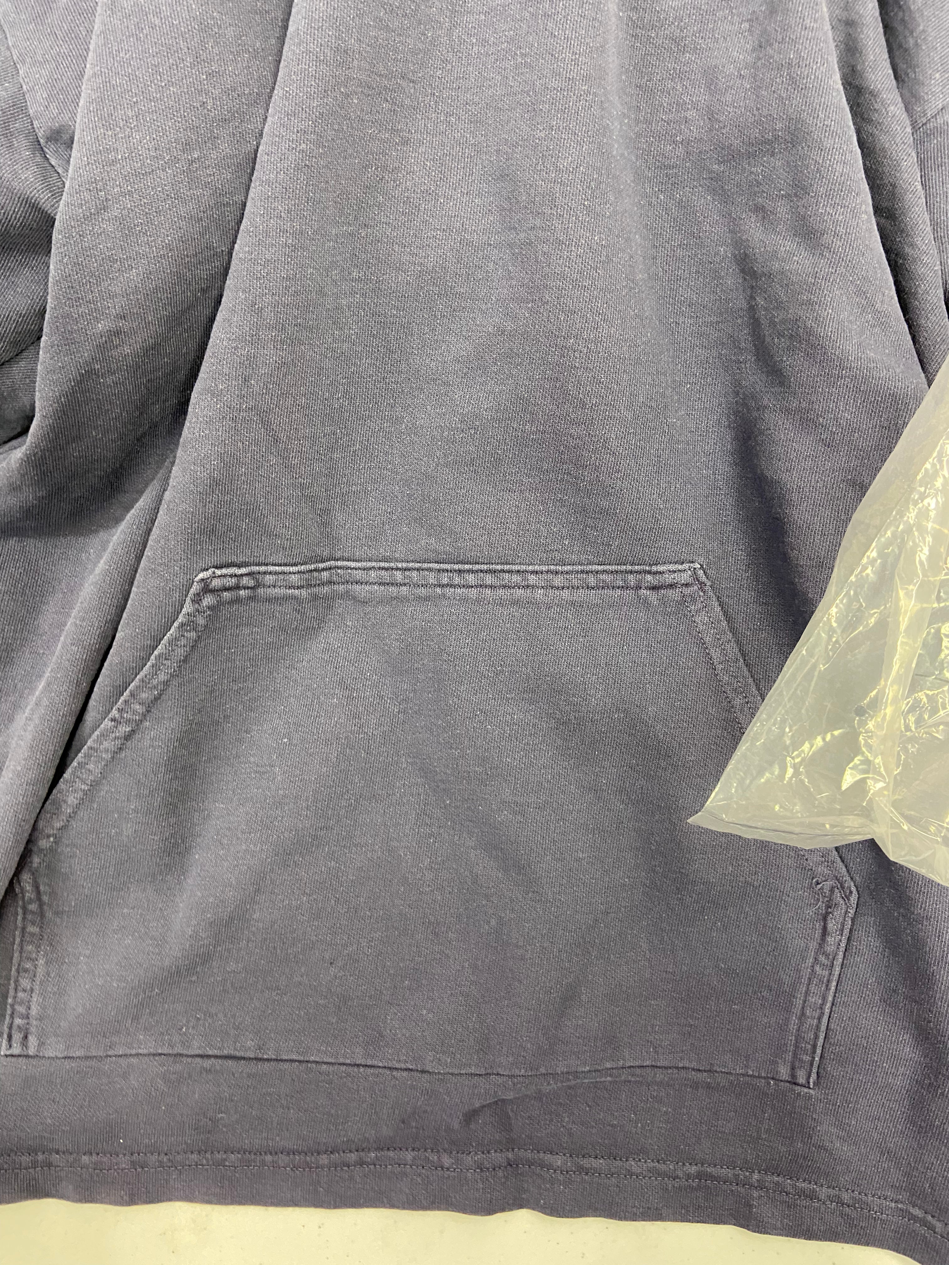 Men's Clothing Sweatshirts and Other tops, Wholesale Lot, ADIDAS, AMERICAN APPAREL, 11 items, Shelf Pulls, MSRP $622