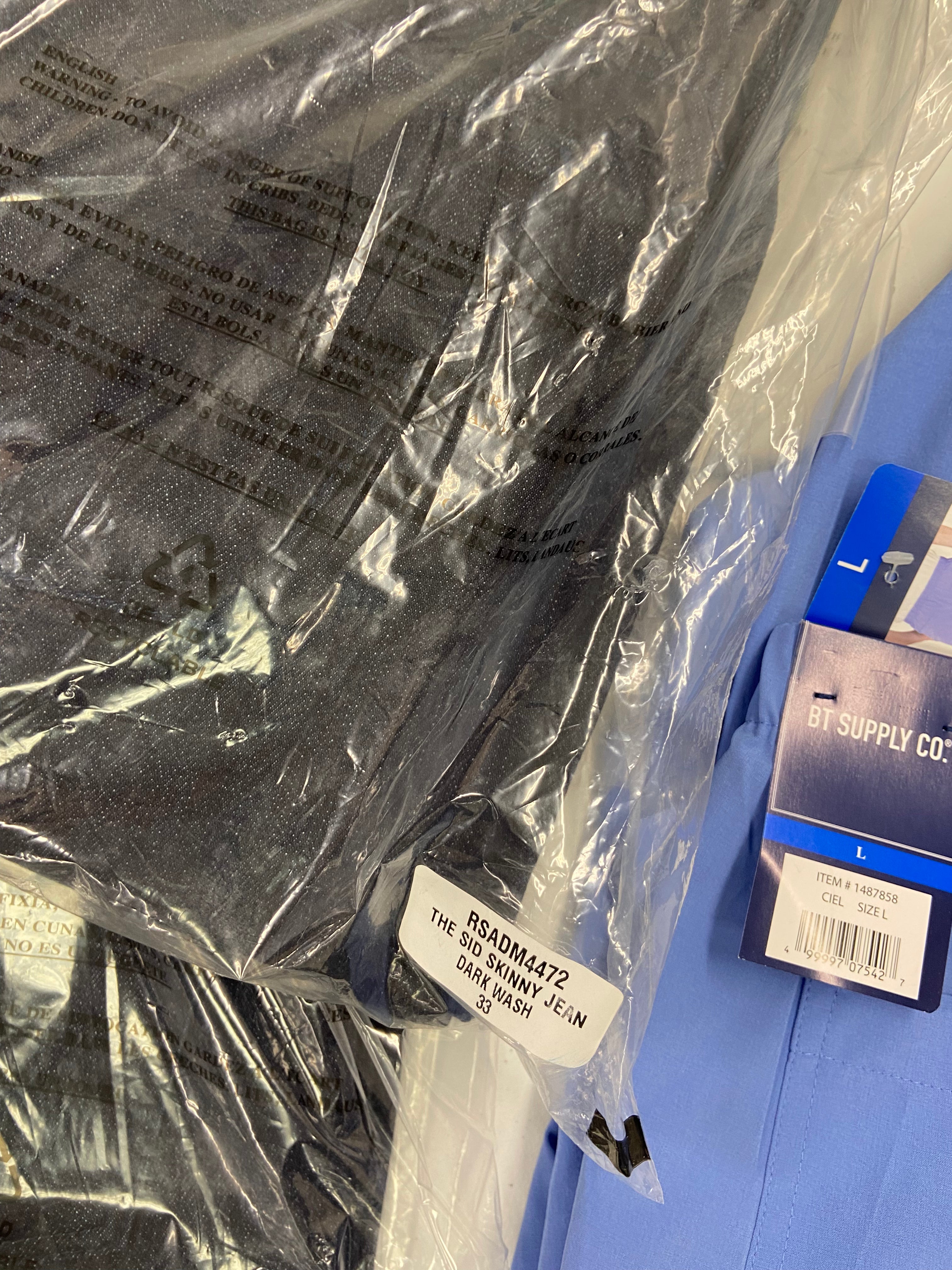 Men's Clothing Pants & Jeans Wholesale Lot, WEATHERPROOF, EDDIE BAUER, DYLAN GRAY, BOSTON TRADERS, GERRY and more, 10 items, Shelf Pulls, MSRP $647