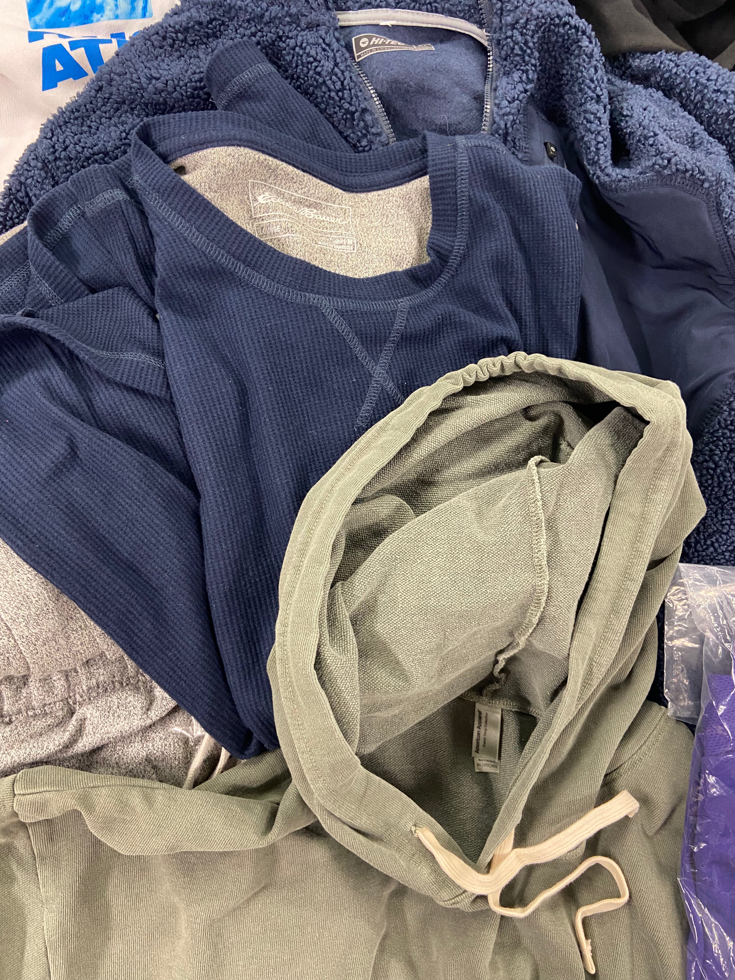 Men's Clothing Tops Wholesale Lot, ADIDAS, EDDIE BAUER, RUSSELL ATHLETIC, WEATHERPROOF, HI TEC and more, 12 items, Shelf Pulls, MSRP $765