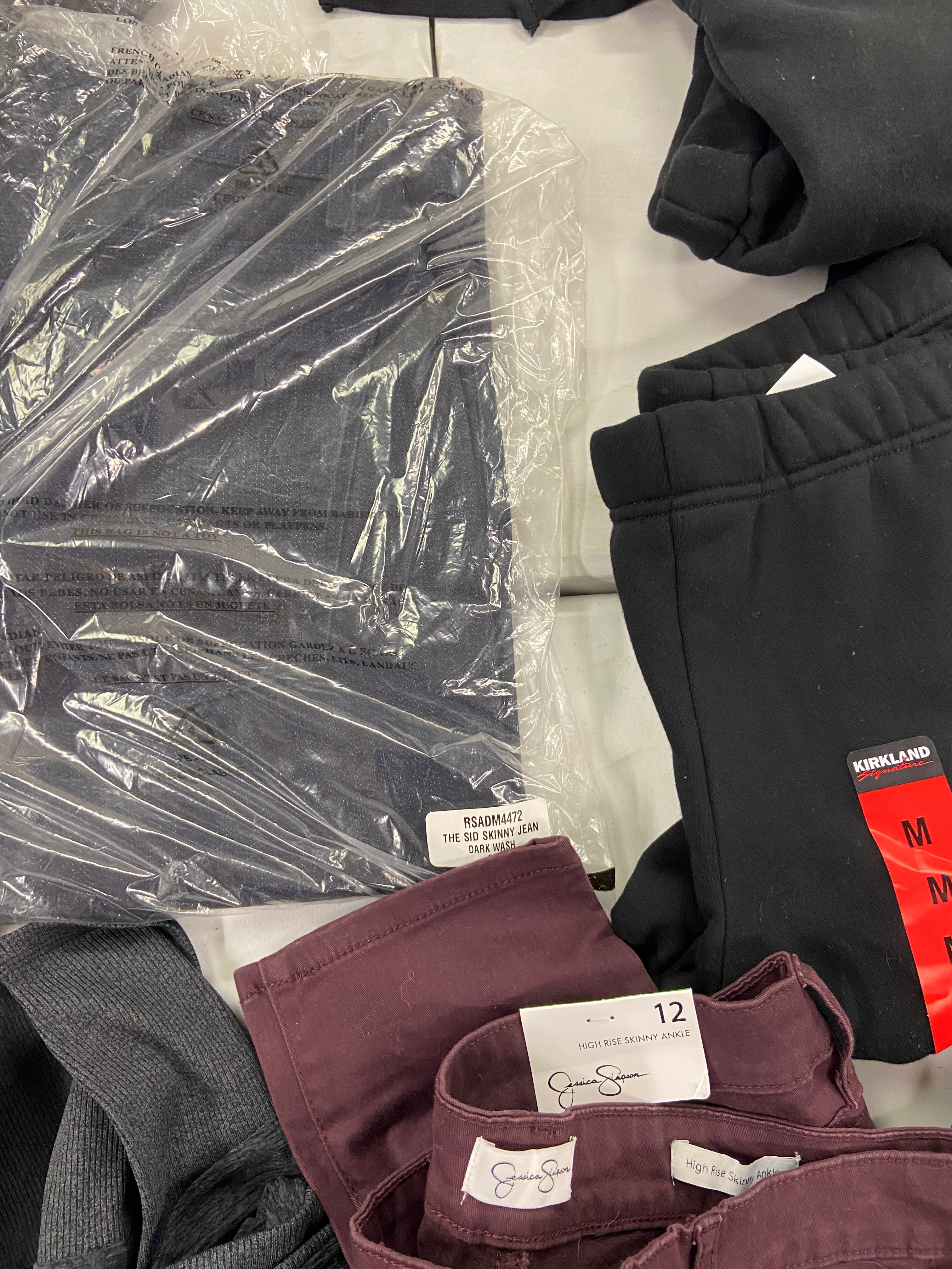 Women's Clothing Bottoms Wholesale Lot, HUDSON, ADIDAS, EDDIE BAUER, KIRKLAND and more, 8 items, Shelf Pulls, MSRP $598