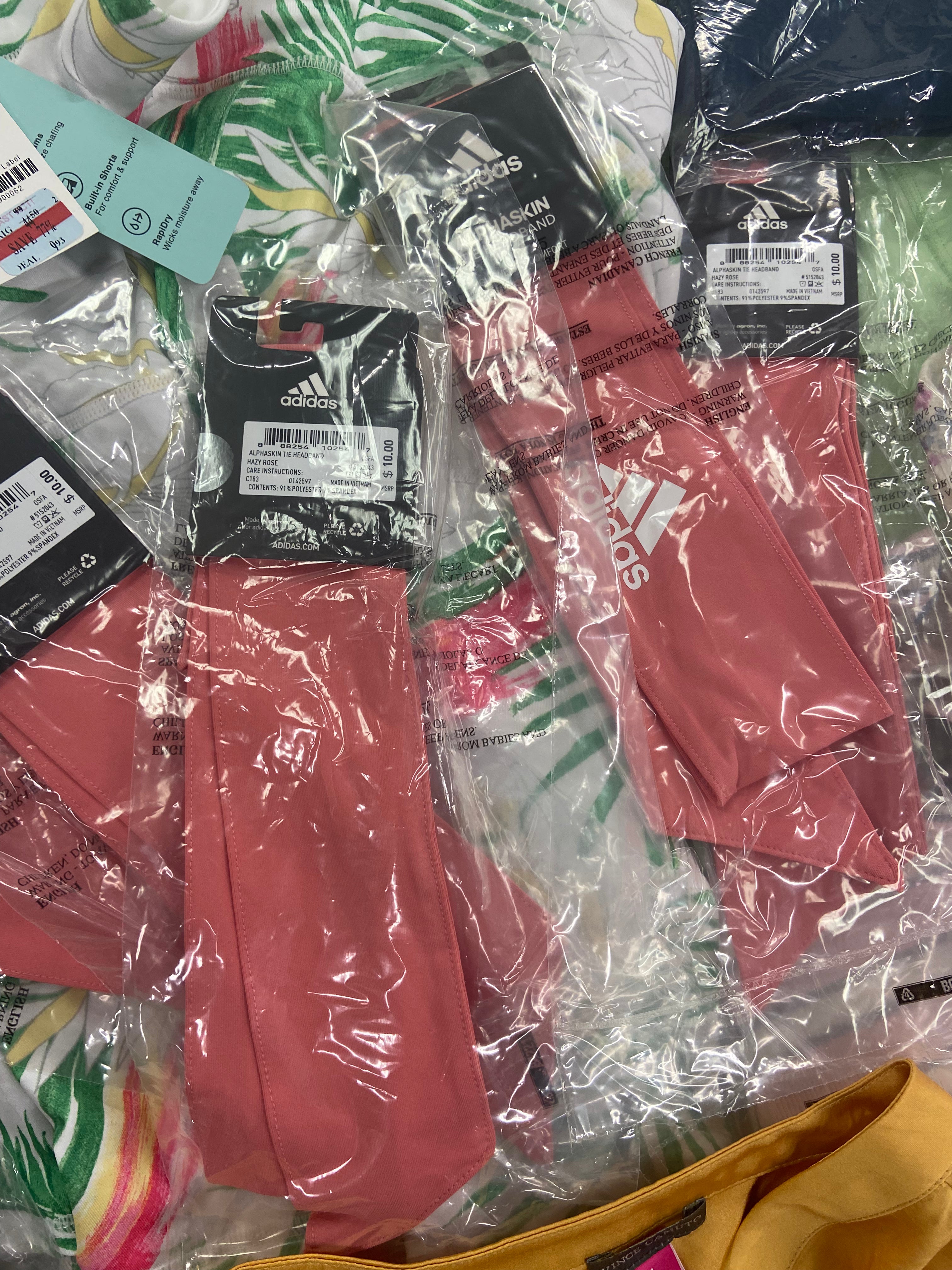 Women's Clothing Assorted Wholesale Lot, ADIDAS, FREE PEOPLE, CK PERFORMANCE, AMERICAN APPAREL, VINCE CAMUTO, KENSIE and more, 23 items, Shelf Pulls, MSRP $746