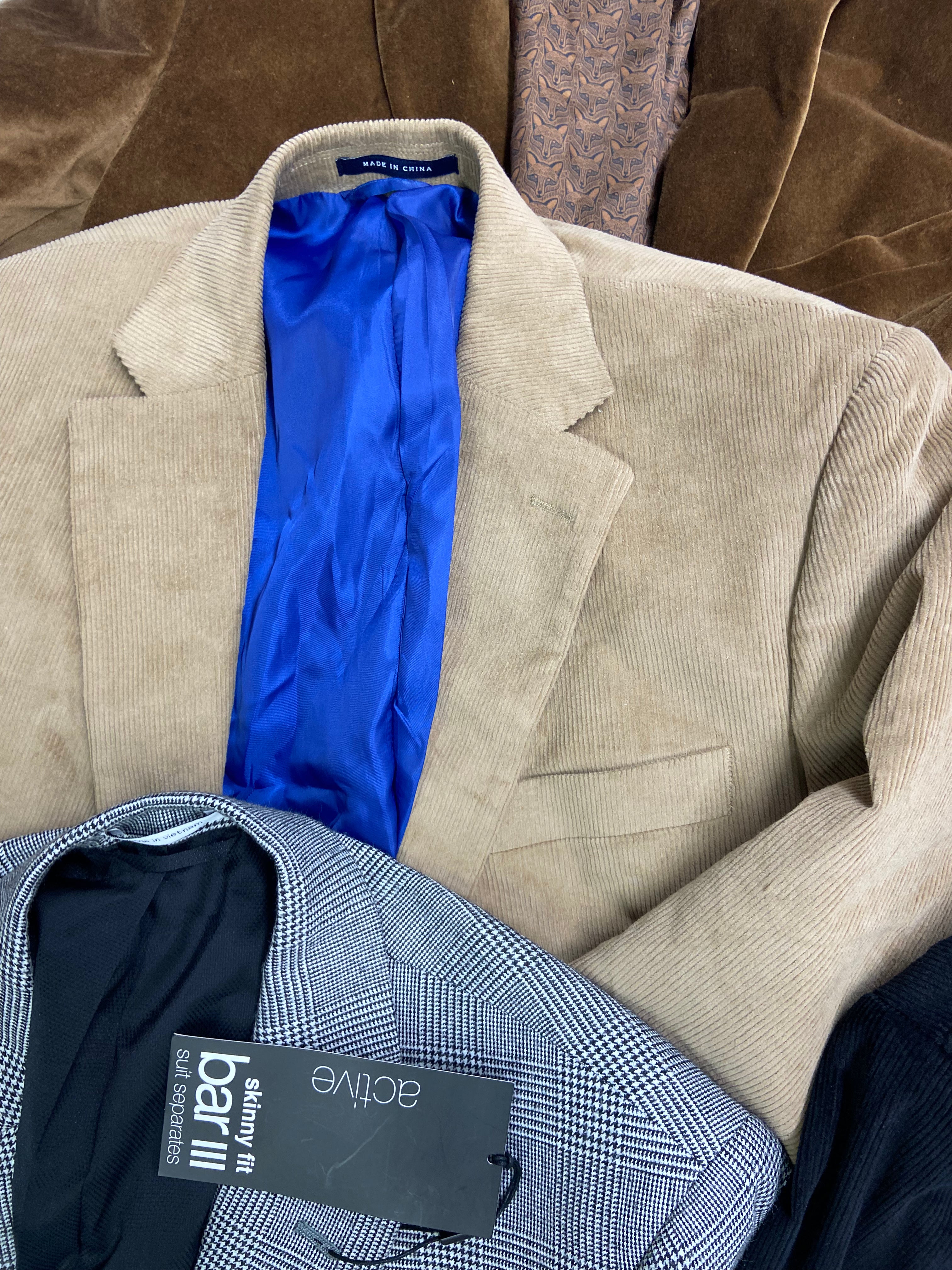 Men's Clothing Blazers & Others Wholesale Lot, CLUB ROOM, BAR III, 32 DEGREES, 8 items, Shelf Pulls, MSRP $2,330