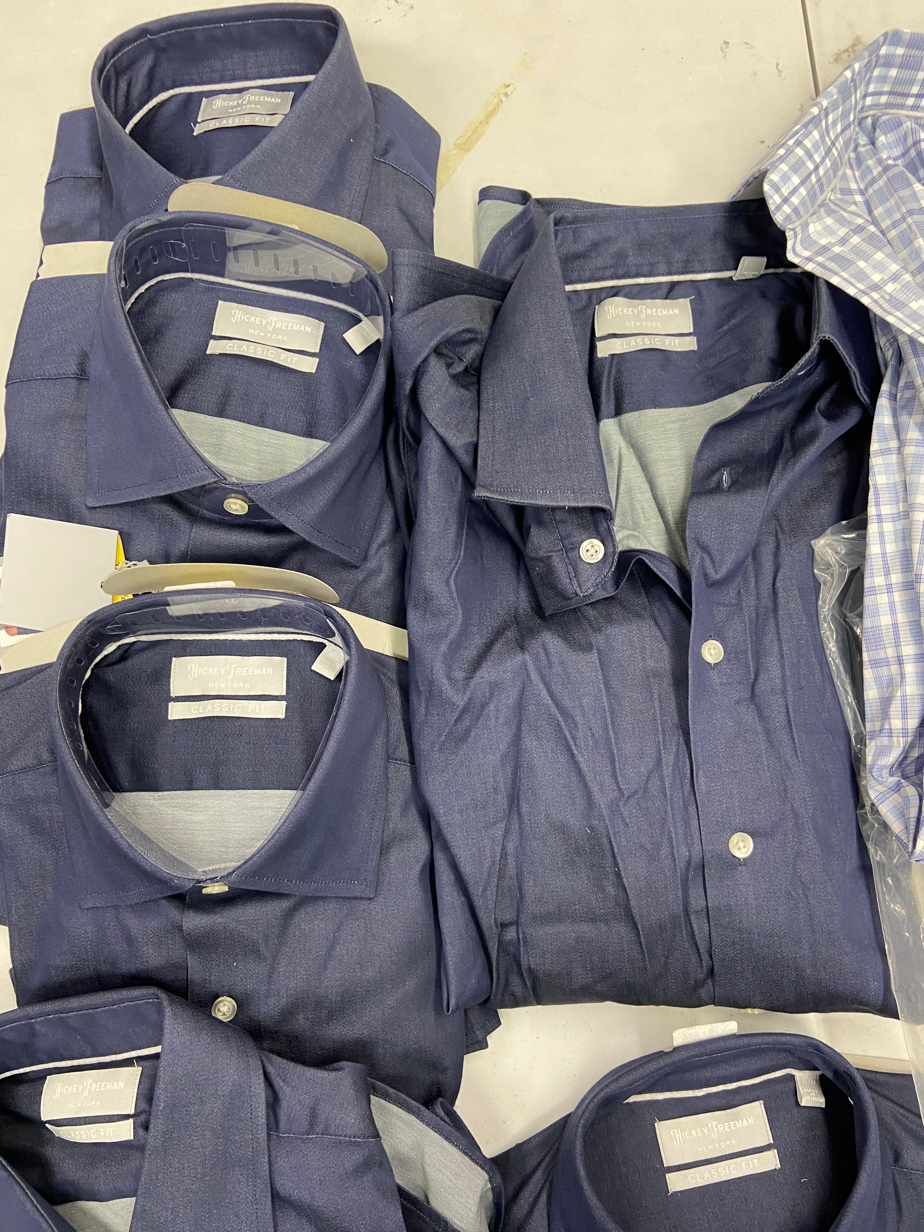 Men's Clothing Dress Shirts Wholesale Lot, HICKEY FREEMAN, DYLAN GRAY, KIRKLAND, 15 items, Shelf Pulls, MSRP $1,188