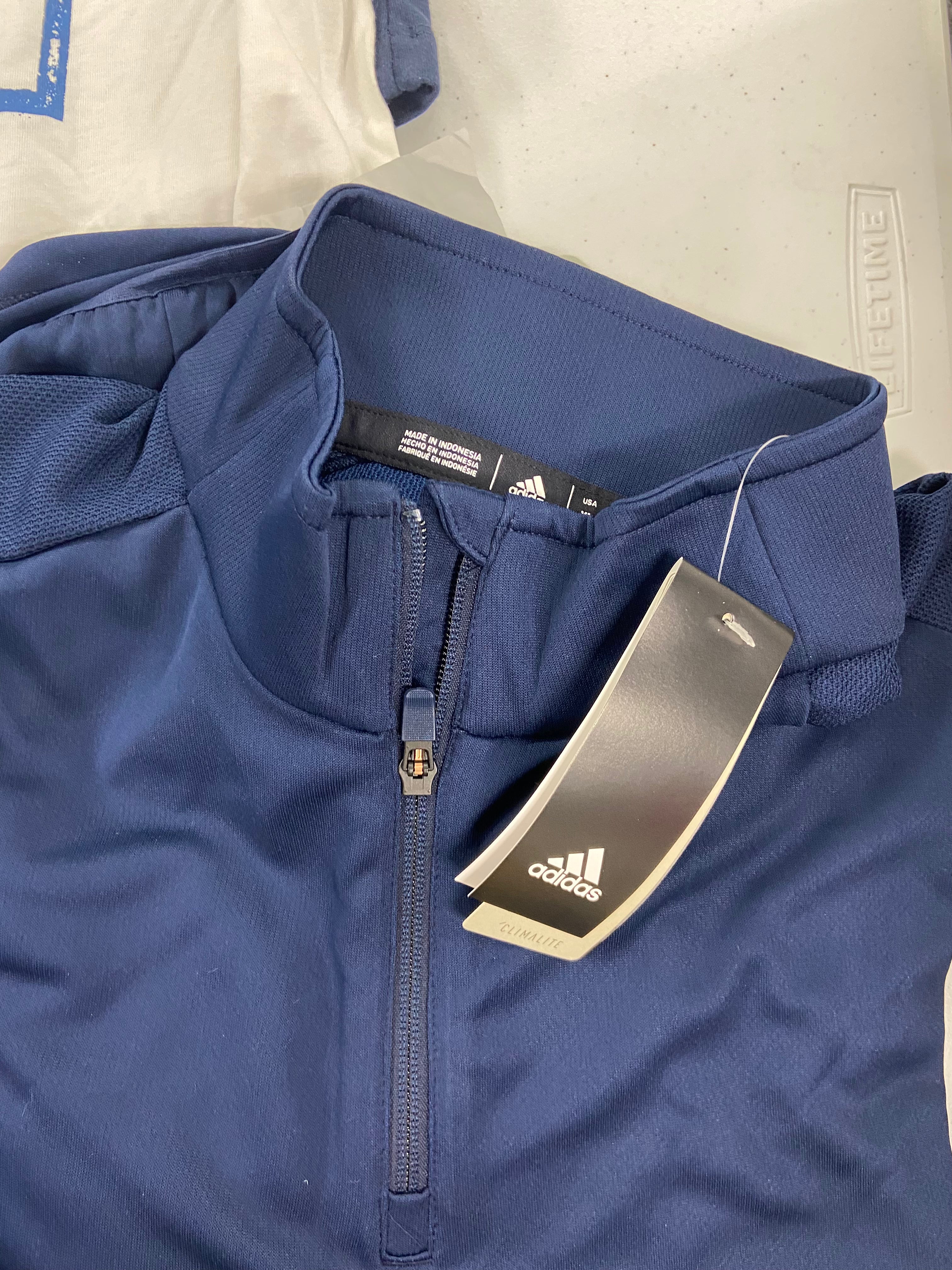 Men's Clothing Golf Shirts & Others Wholesale Lot, ADIDAS, NORTH FACE, PGA TOUR, BASS OUTDOOR, CLUBROOM and more, 17 items, Shelf Pulls, MSRP $808