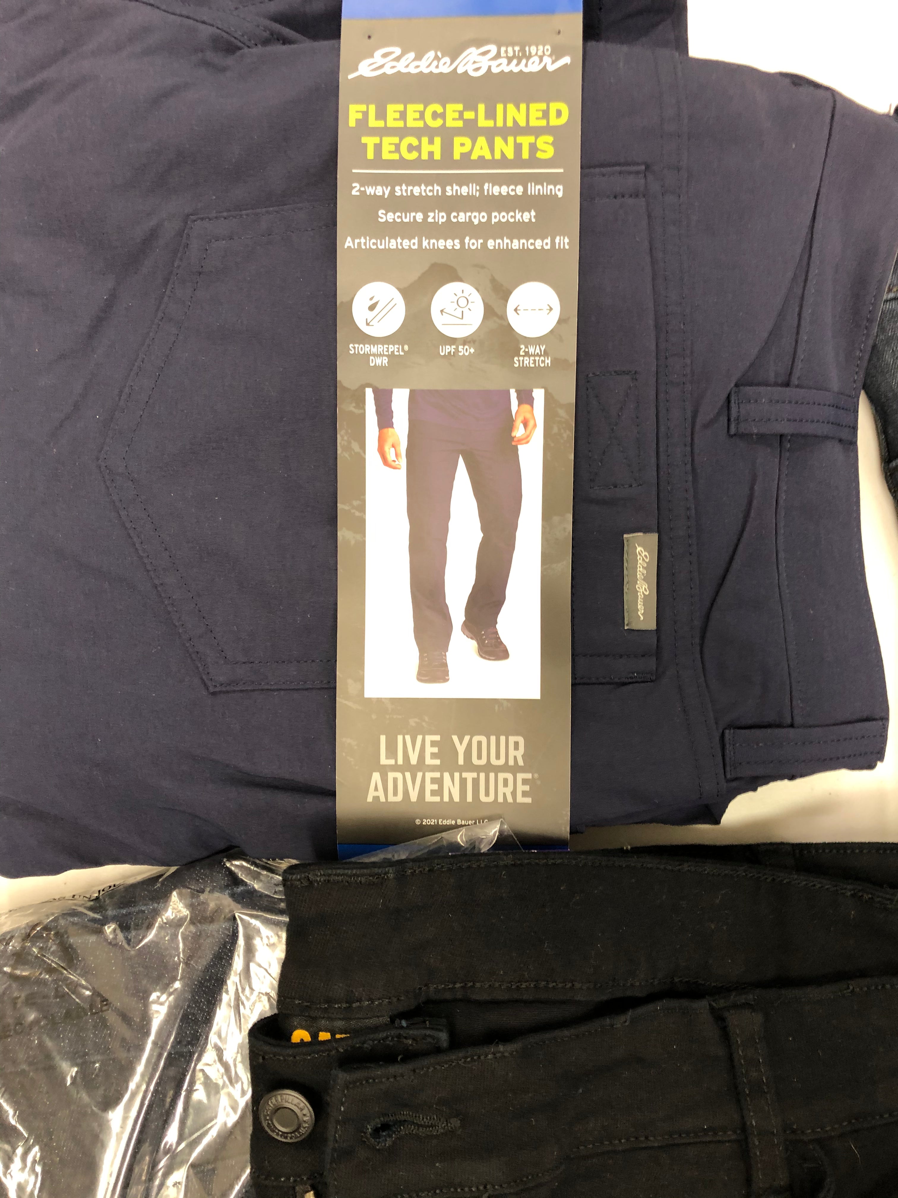 Men's Clothing Jeans & Pants Wholesale Lot, LEVIS, EDDIE BAUER, WEATHERPROOF, KIRKLAND, BUFFALO and more, 10 items, Shelf Pulls, MSRP $623