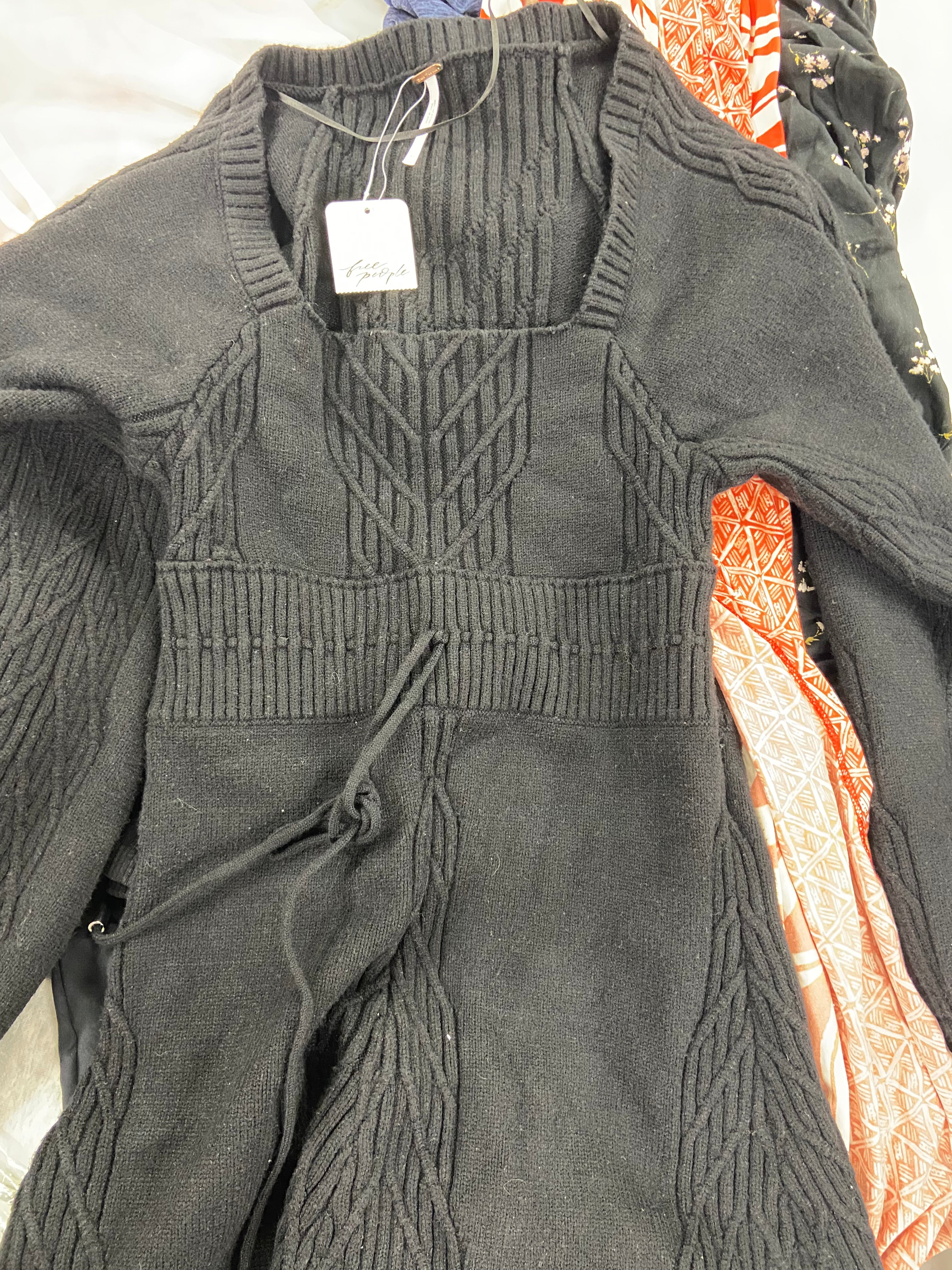 Women's Clothing Assorted Wholesale Lot, THEORY, SPLENDID, SANCTUARY, CALVIN KLEIN, FREE PEOPLE, JOCKEY and more, 18 items, Shelf Pulls, MSRP $1,446