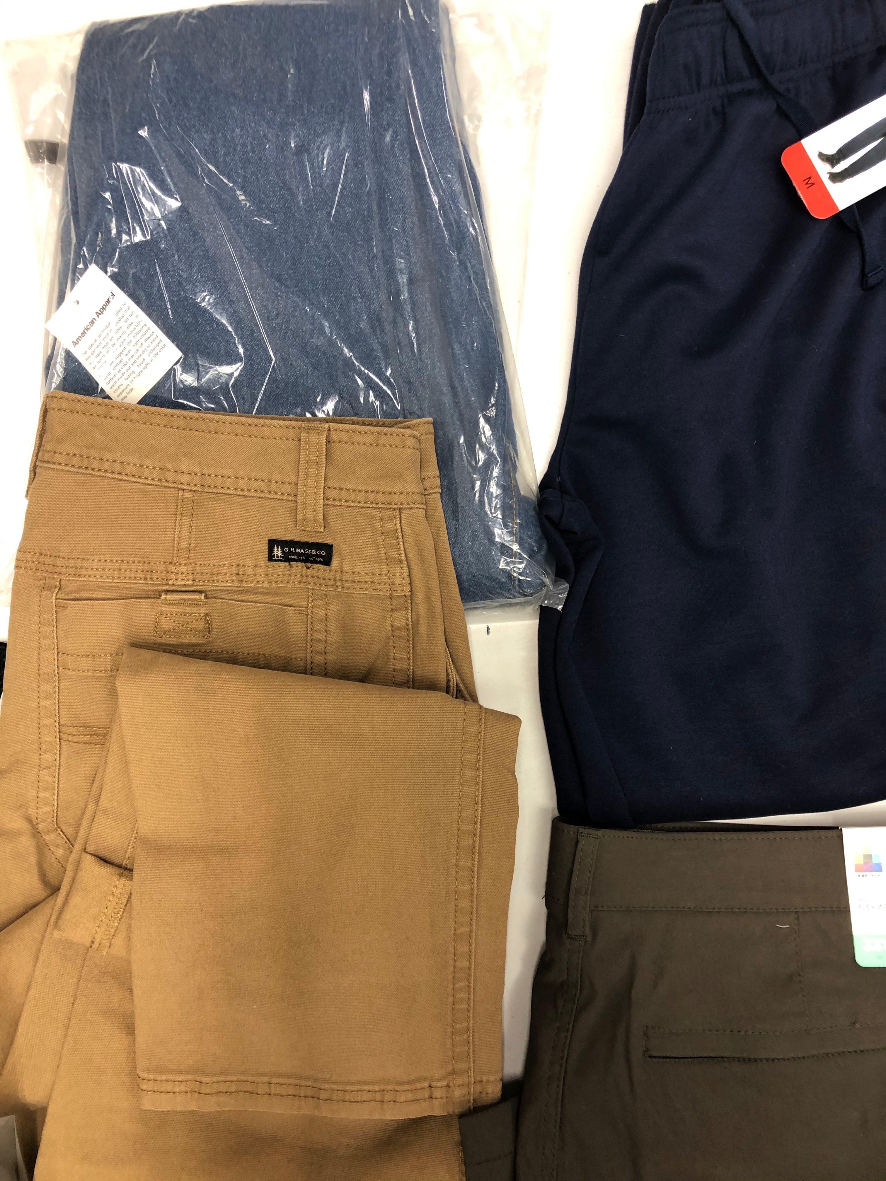 Men's Clothing Jeans, Pants Wholesale Lot, FILA, LEVI, UNION BAY, KENNETH COLE  and more, 8 items, Shelf Pulls, MSRP $432