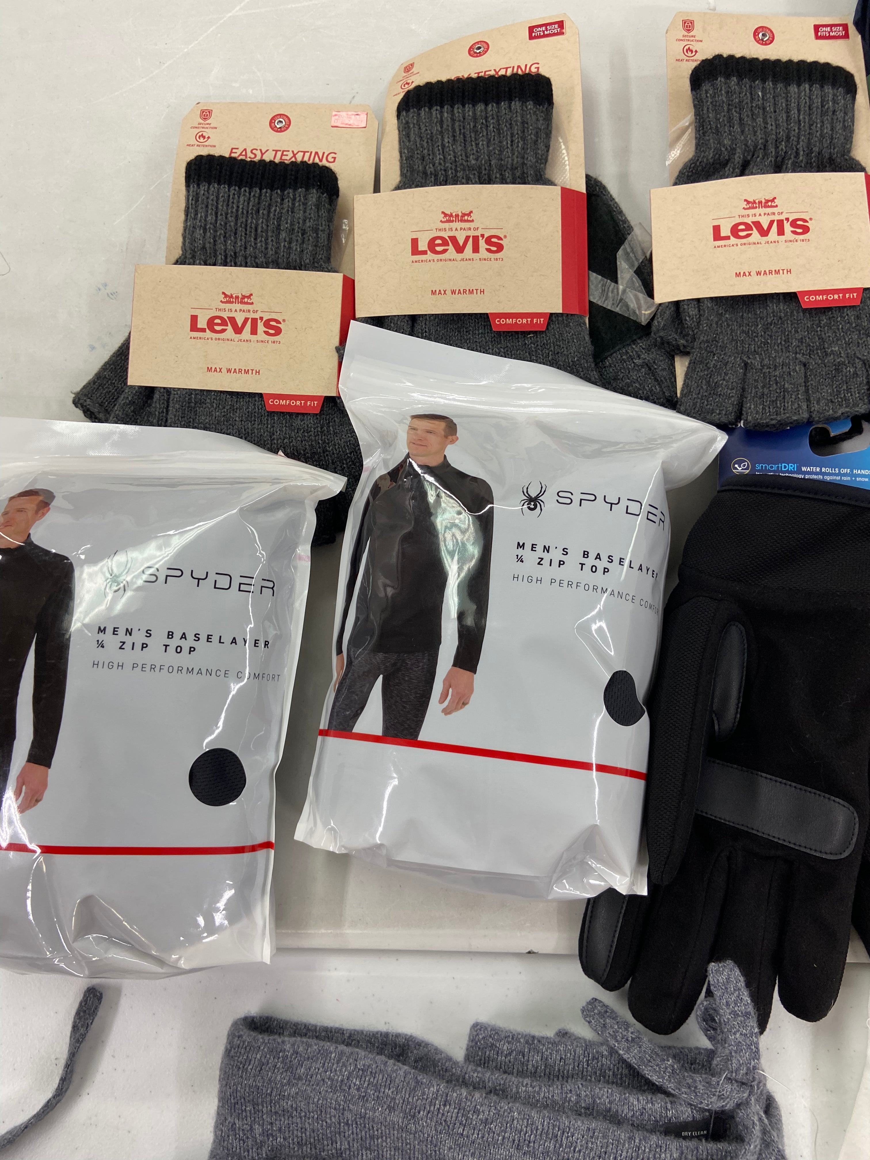 Men's Clothing Assorted Wholesale Lot, SPYDER, LEVI'S, Isotoner, ORVIS, AMERICAN APPAREL  and more, 17 items, Shelf Pulls, MSRP $1,262