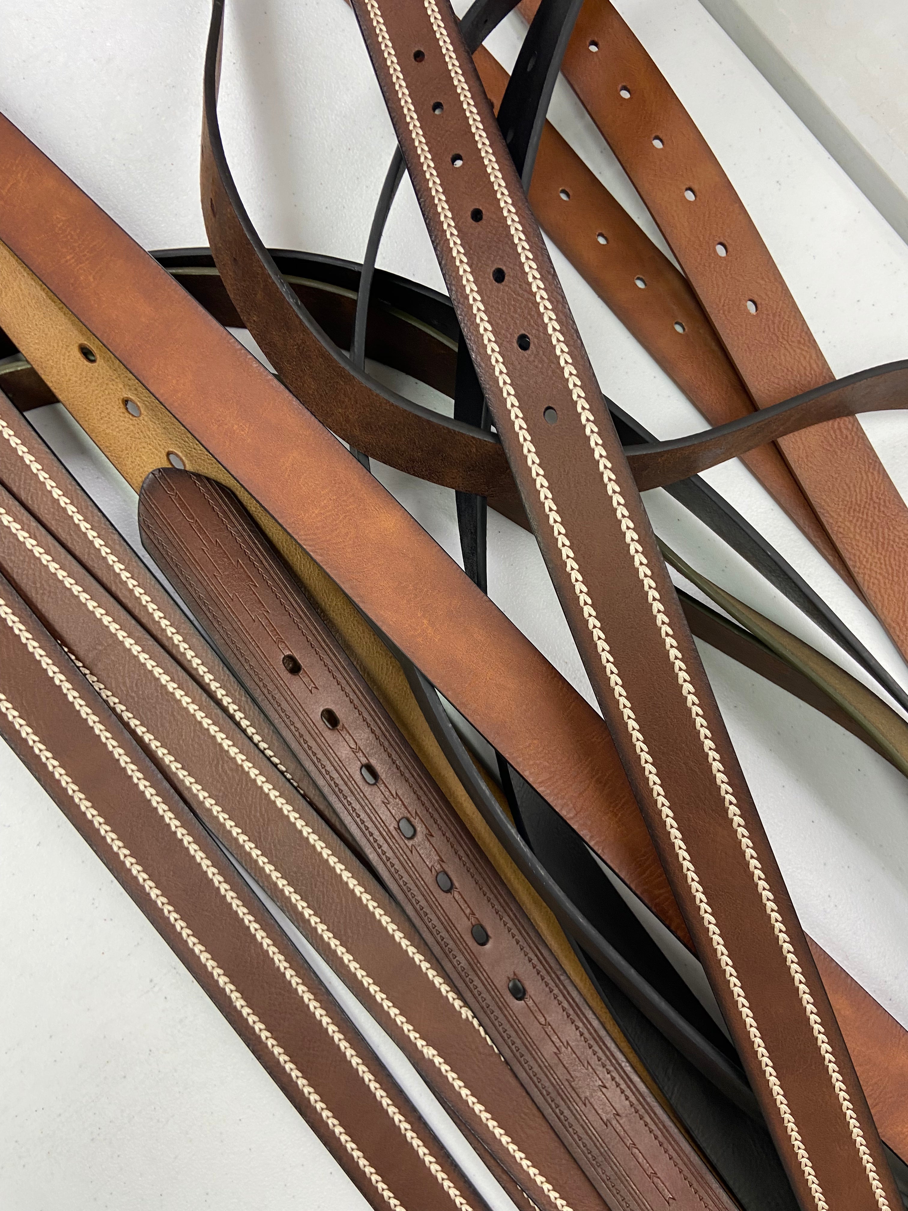Men's Belts Wholesale Lot, SUN + STONE, 15 items, Shelf Pulls, MSRP $593