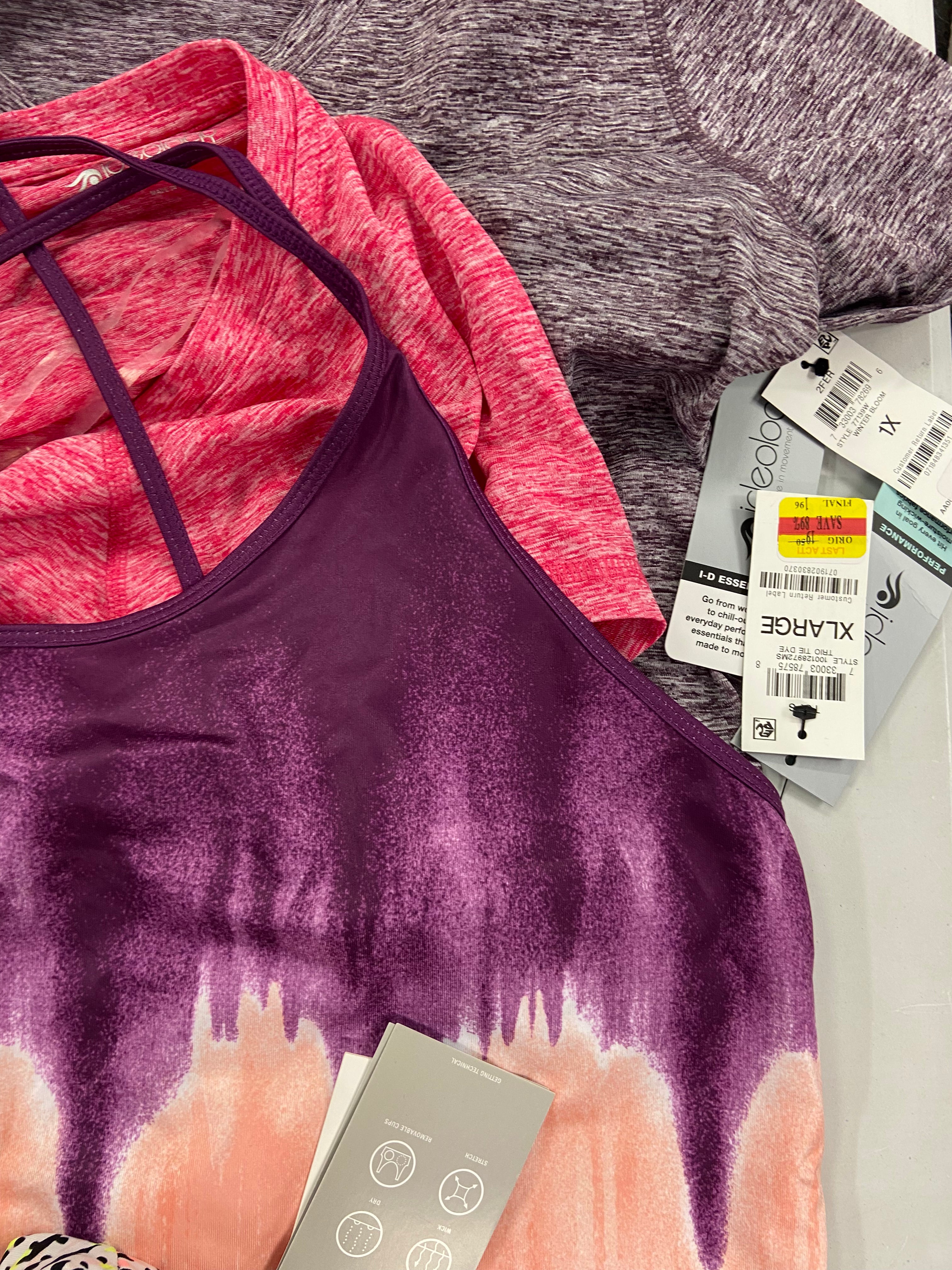 Women's Clothing ACTIVEWEAR Wholesale Lot, NIKE, UNDER ARMOUR, COLUMBIA, DKNY, K-DEER and more, 18 items, Shelf Pulls, MSRP $653
