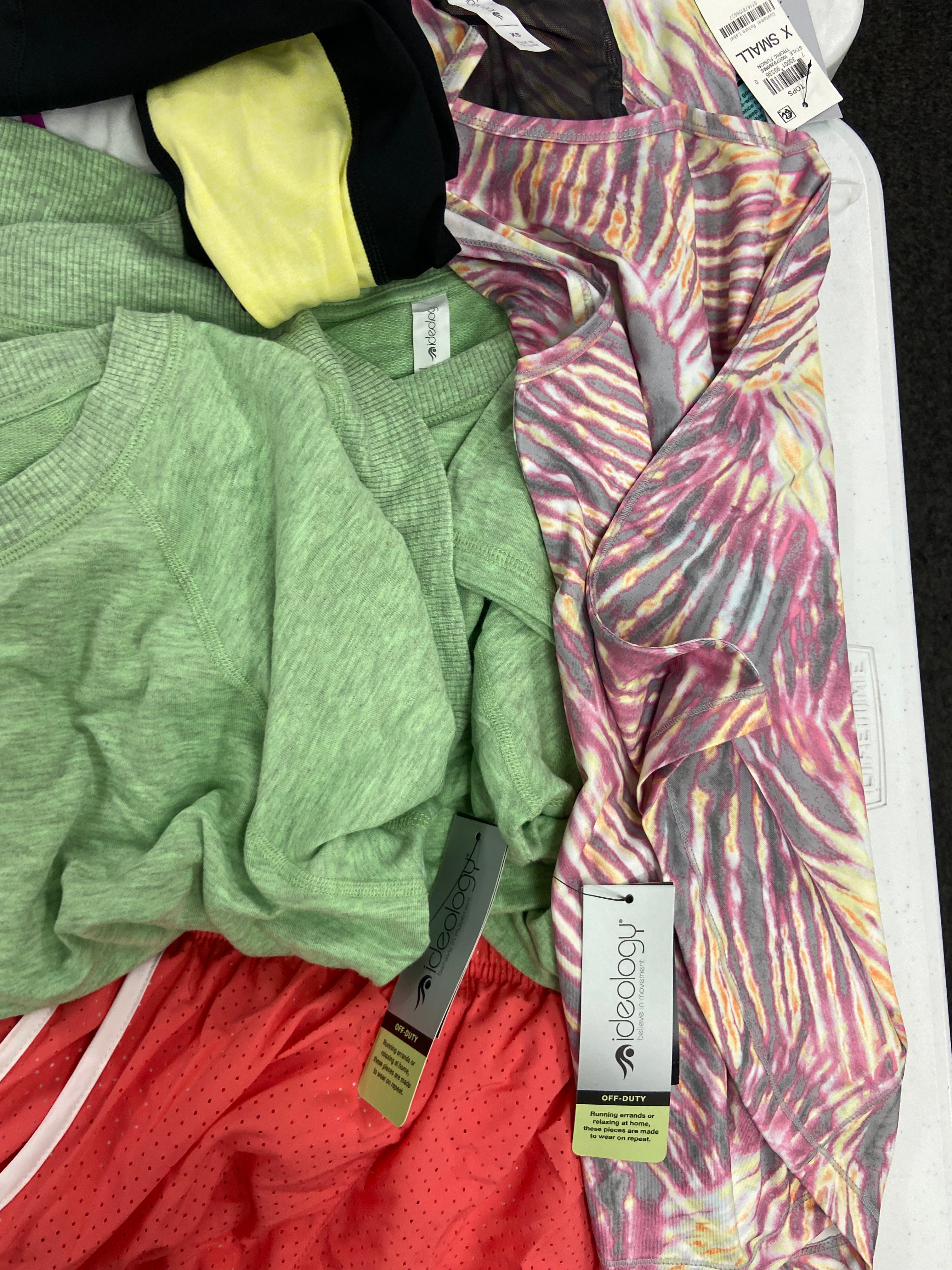 Women's Clothing Activewear Wholesale Lot, UNDER ARMOUR, ADIDAS, CALVIN KLEIN, DKNY, COLUMBIA and more, 19 items, Shelf Pulls, MSRP $652