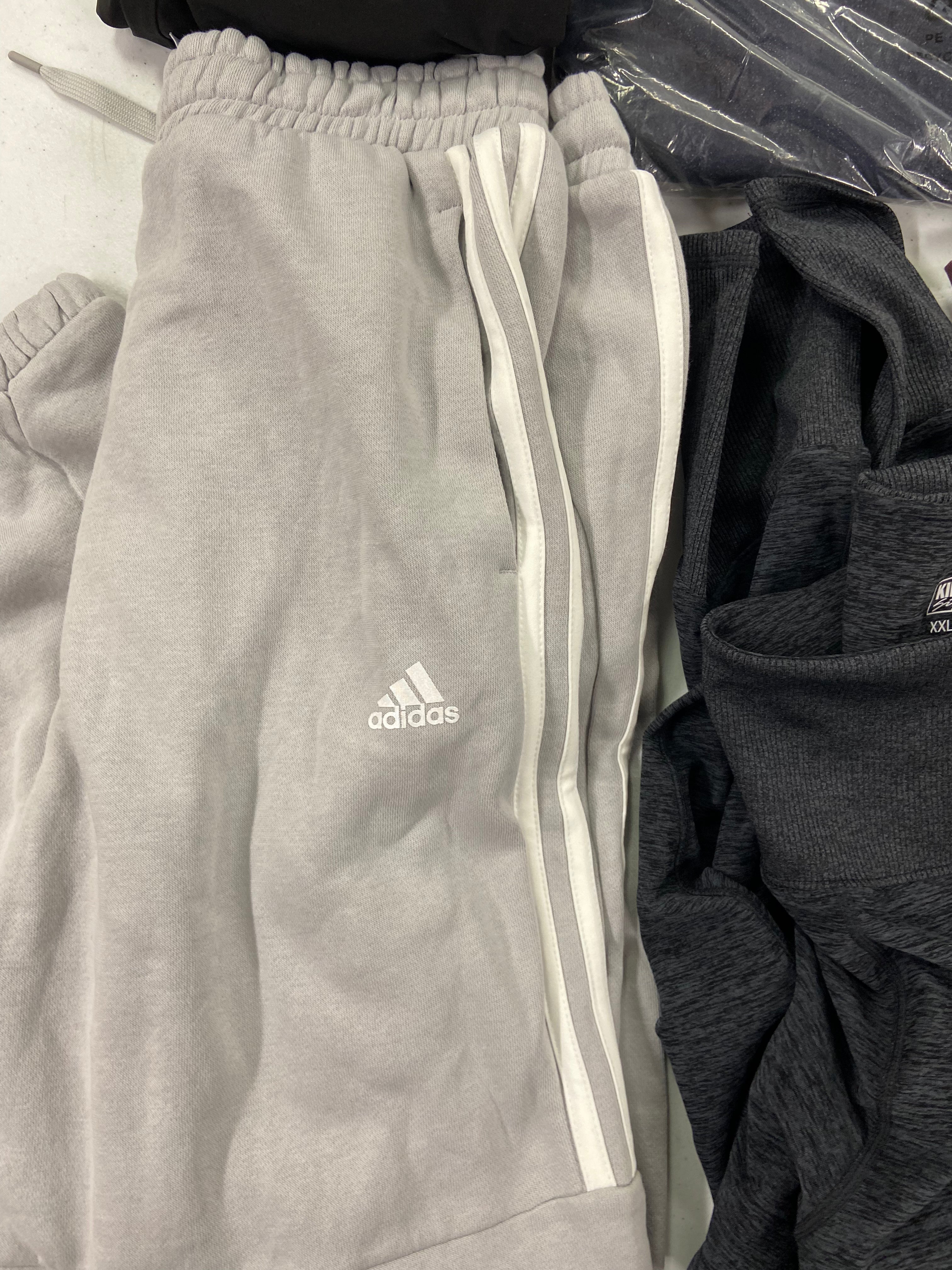 Women's Clothing Bottoms Wholesale Lot, HUDSON, ADIDAS, EDDIE BAUER, KIRKLAND and more, 8 items, Shelf Pulls, MSRP $598